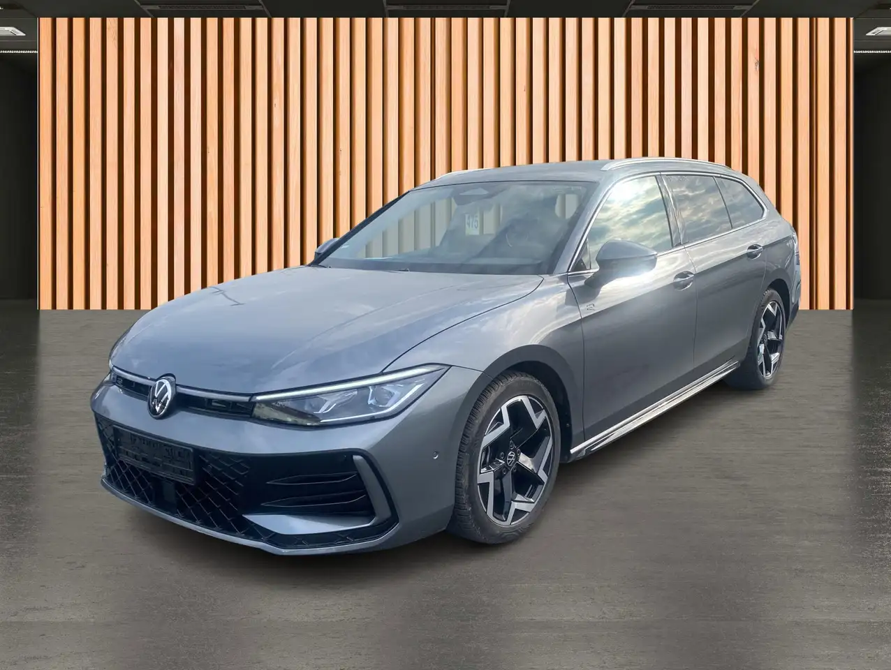 Volkswagen Passat Variant 2.0 TDI DSG R Line*KeyGo*IQ Light 2