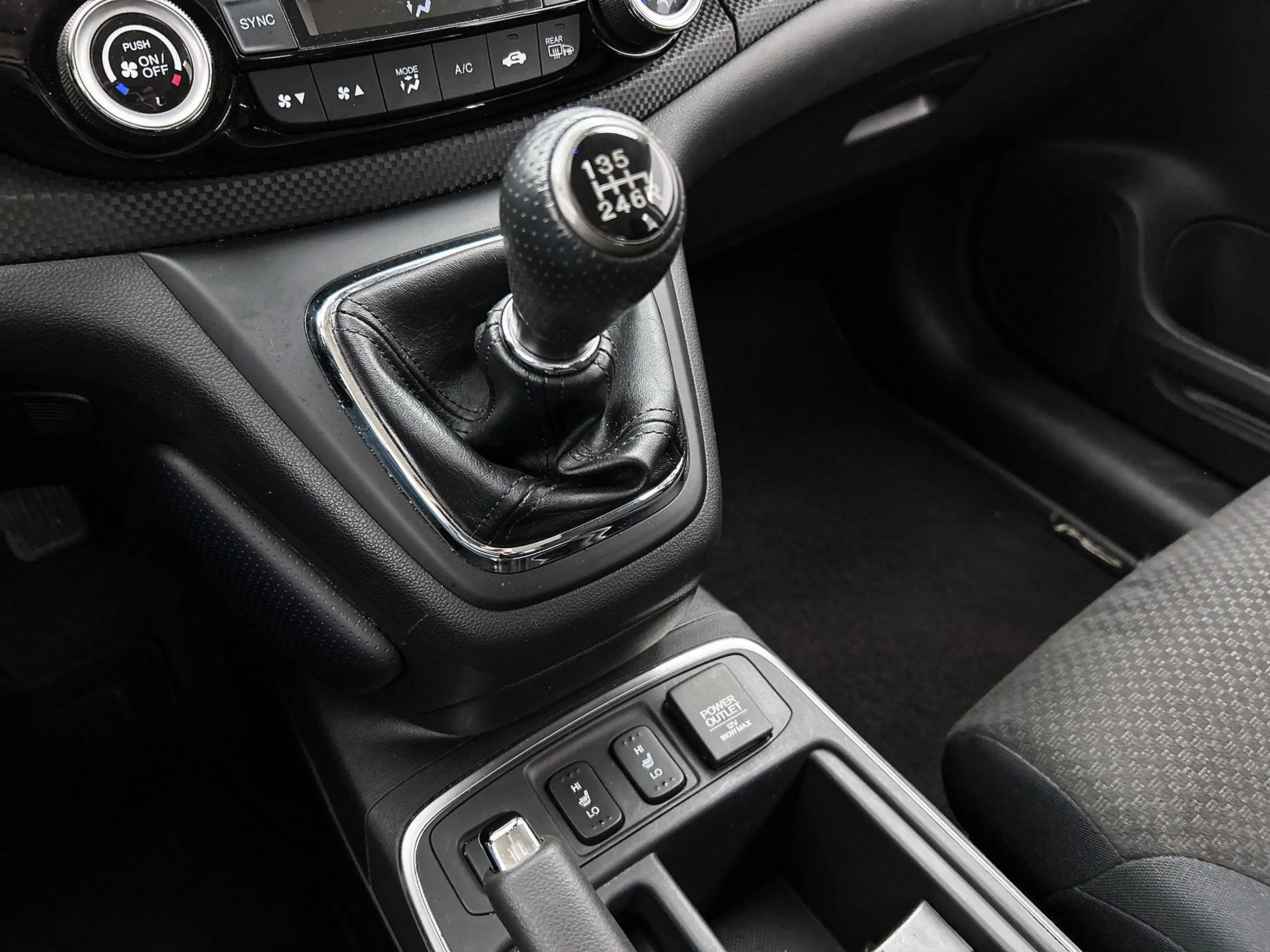 Honda CR-V 2.0 S | Cruise control | Stoelverwarming | Navigat — photo 19