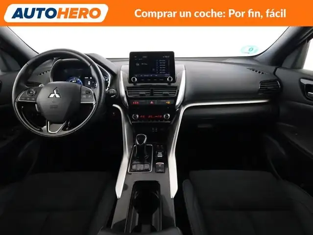 Mitsubishi Eclipse Cross view 13