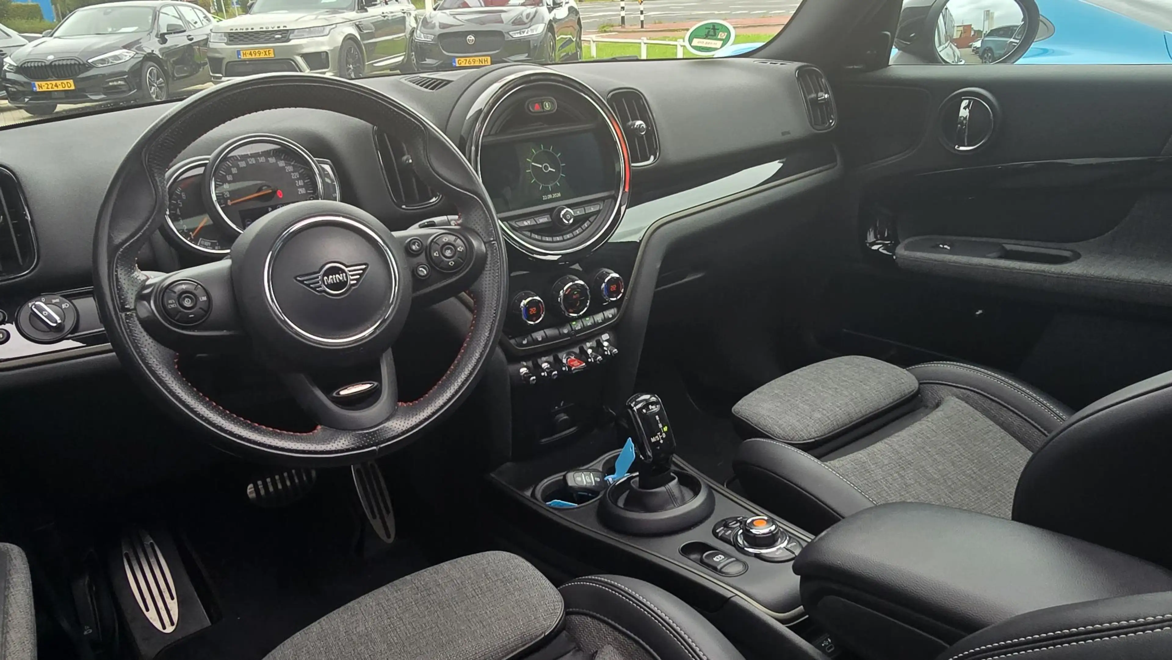 MINI Cooper Countryman 1.5 |NAP|Pano|carplay|DOH|JCW|H&K — photo 3