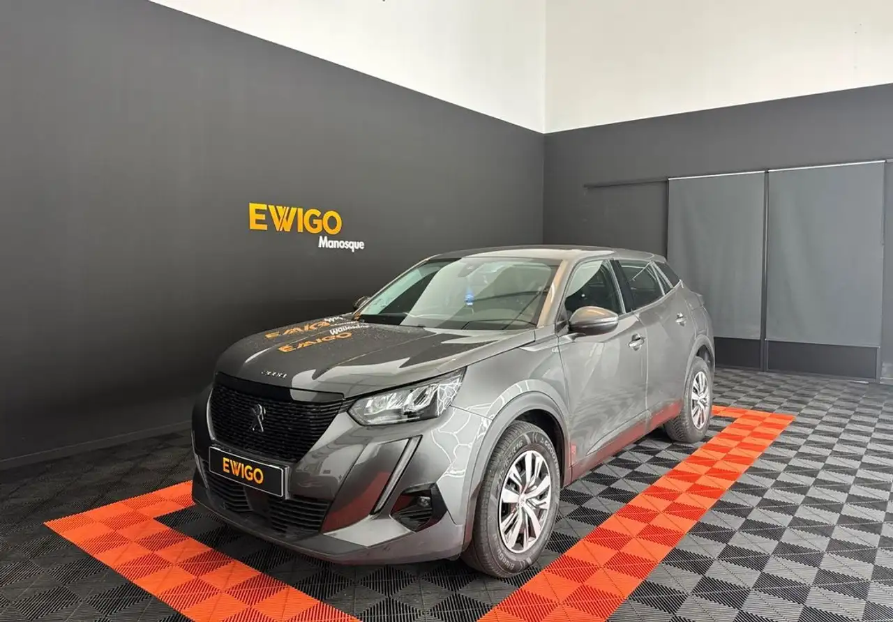 Peugeot 2008 generation-i 1.2 puretech 100 active start-stop — photo 1 of 33