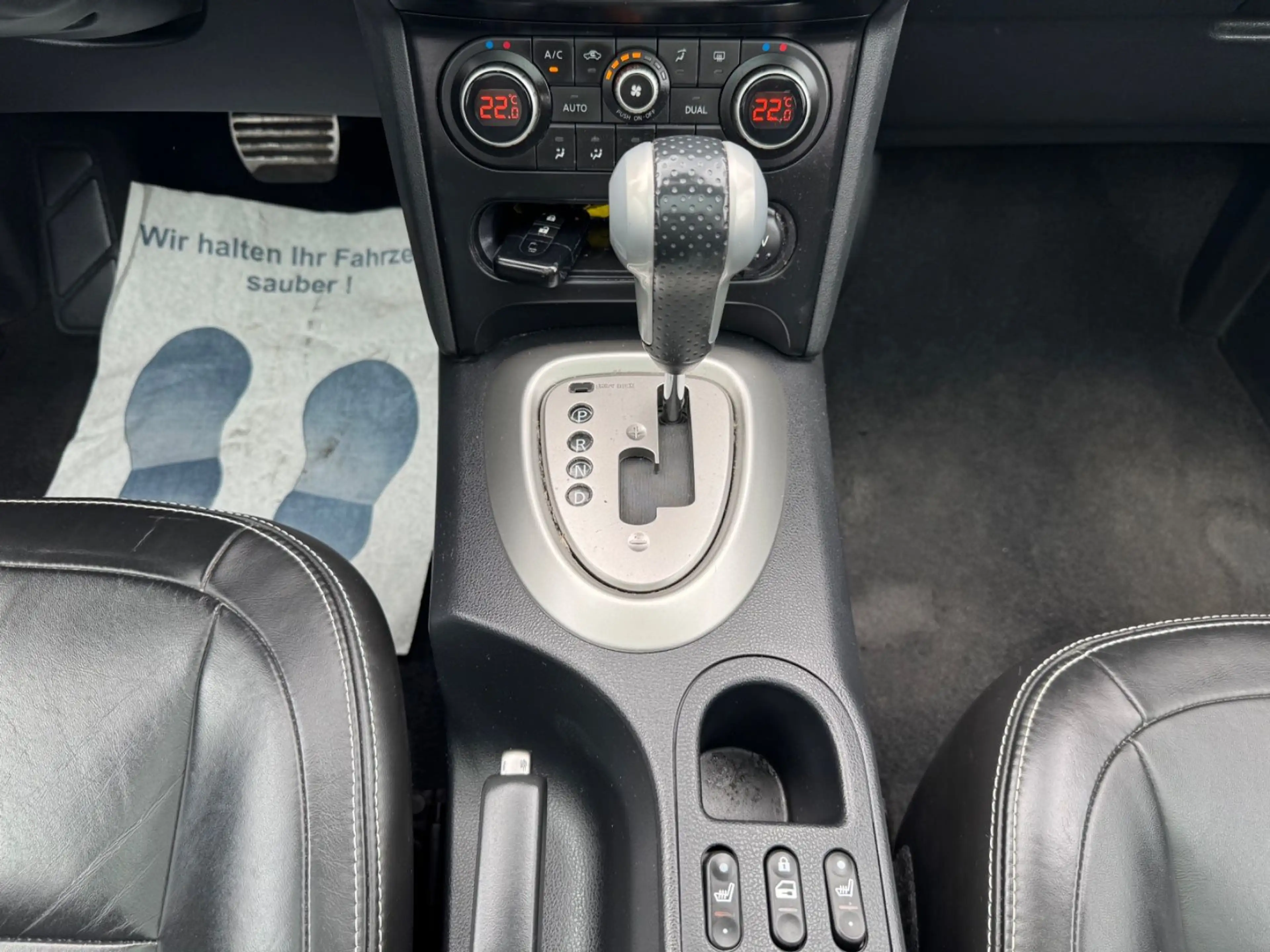Nissan Qashqai Tekna -1.Hand -Autom. -Pano -Navi -Leder — photo 13