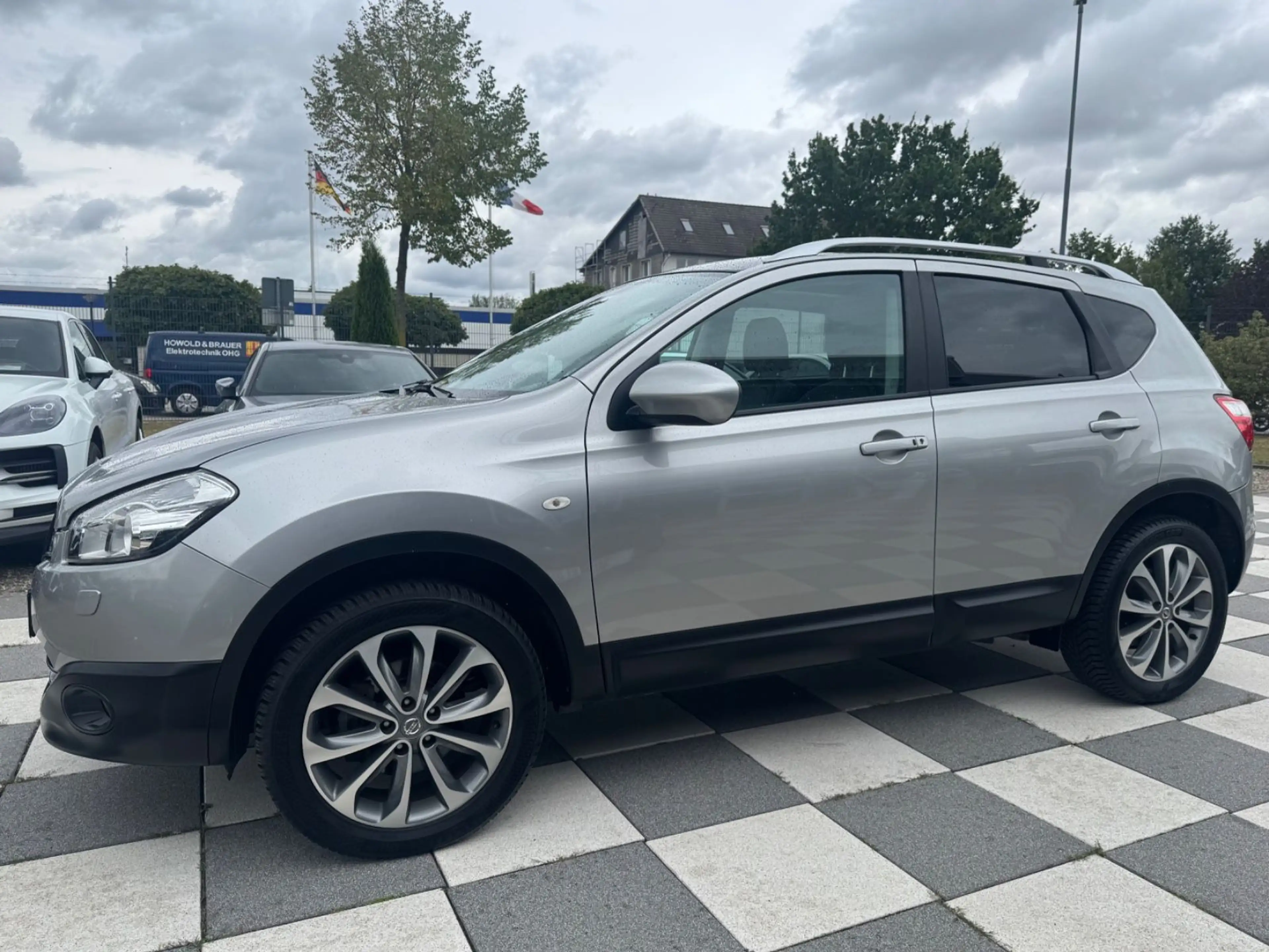 Nissan Qashqai Tekna -1.Hand -Autom. -Pano -Navi -Leder — photo 4
