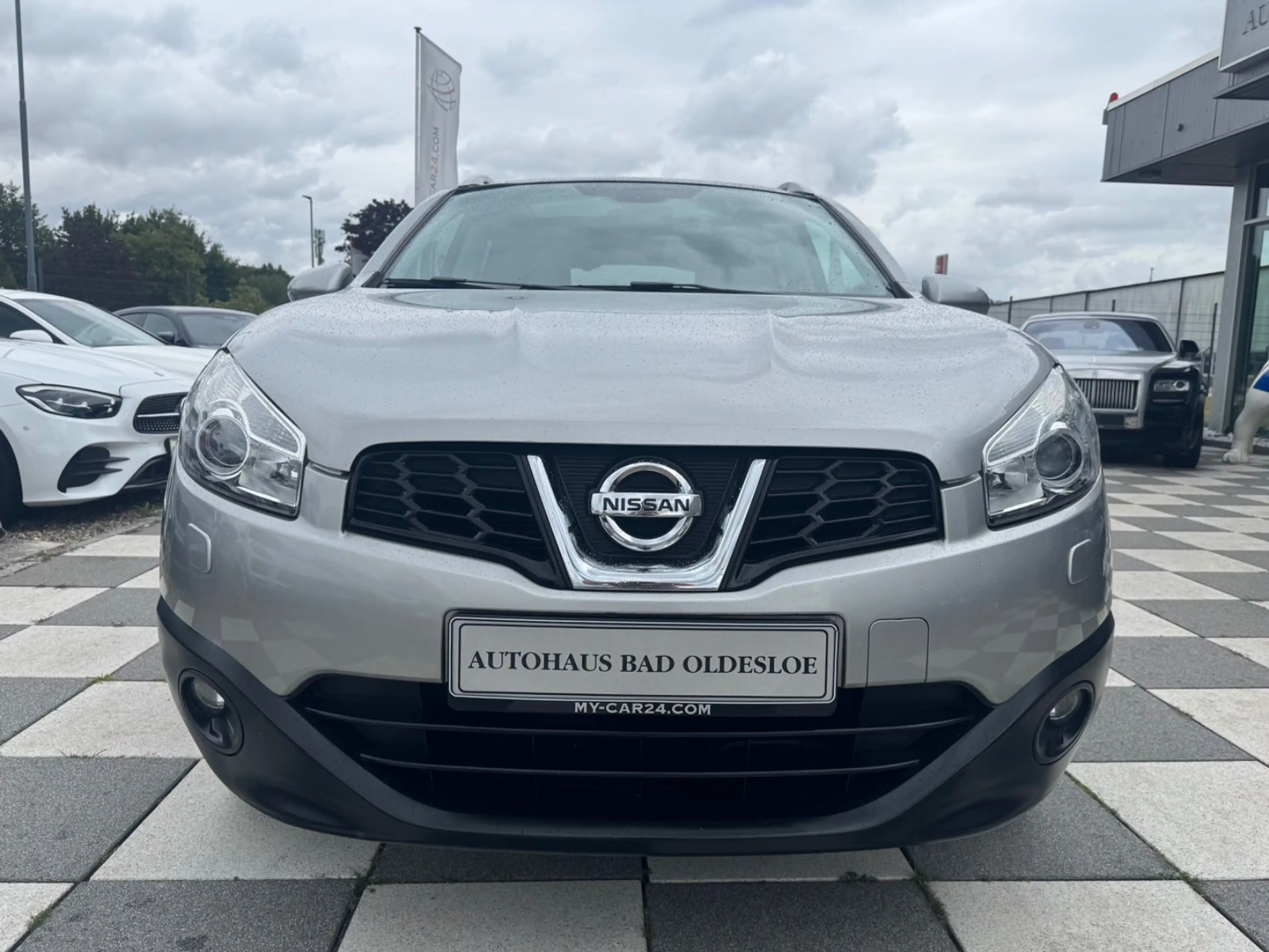 Nissan Qashqai Tekna -1.Hand -Autom. -Pano -Navi -Leder — photo 2