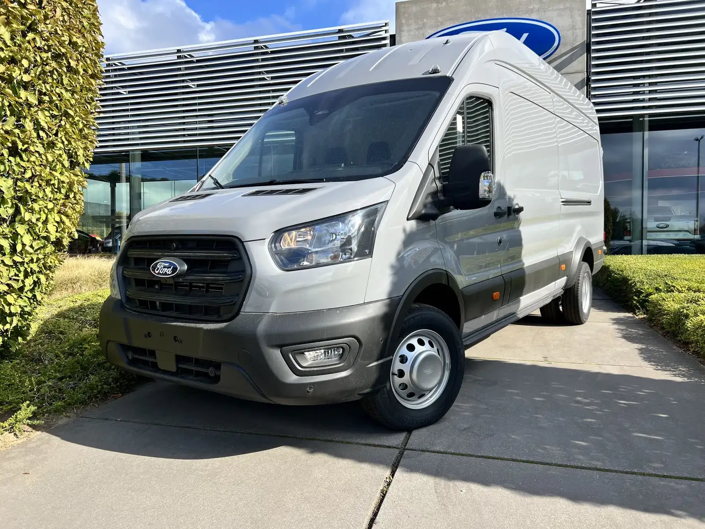 Ford Transit 2T / 500E / L4H3 / 165 PK A10 / 2.300 KG LAADVERM Gris - 2