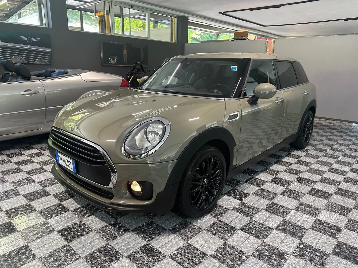MINI One Clubman Mini Clubman 1.5 One Business Šedá - 1