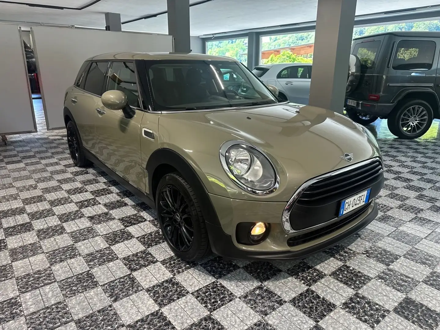 MINI One Clubman Mini Clubman 1.5 One Business Šedá - 2