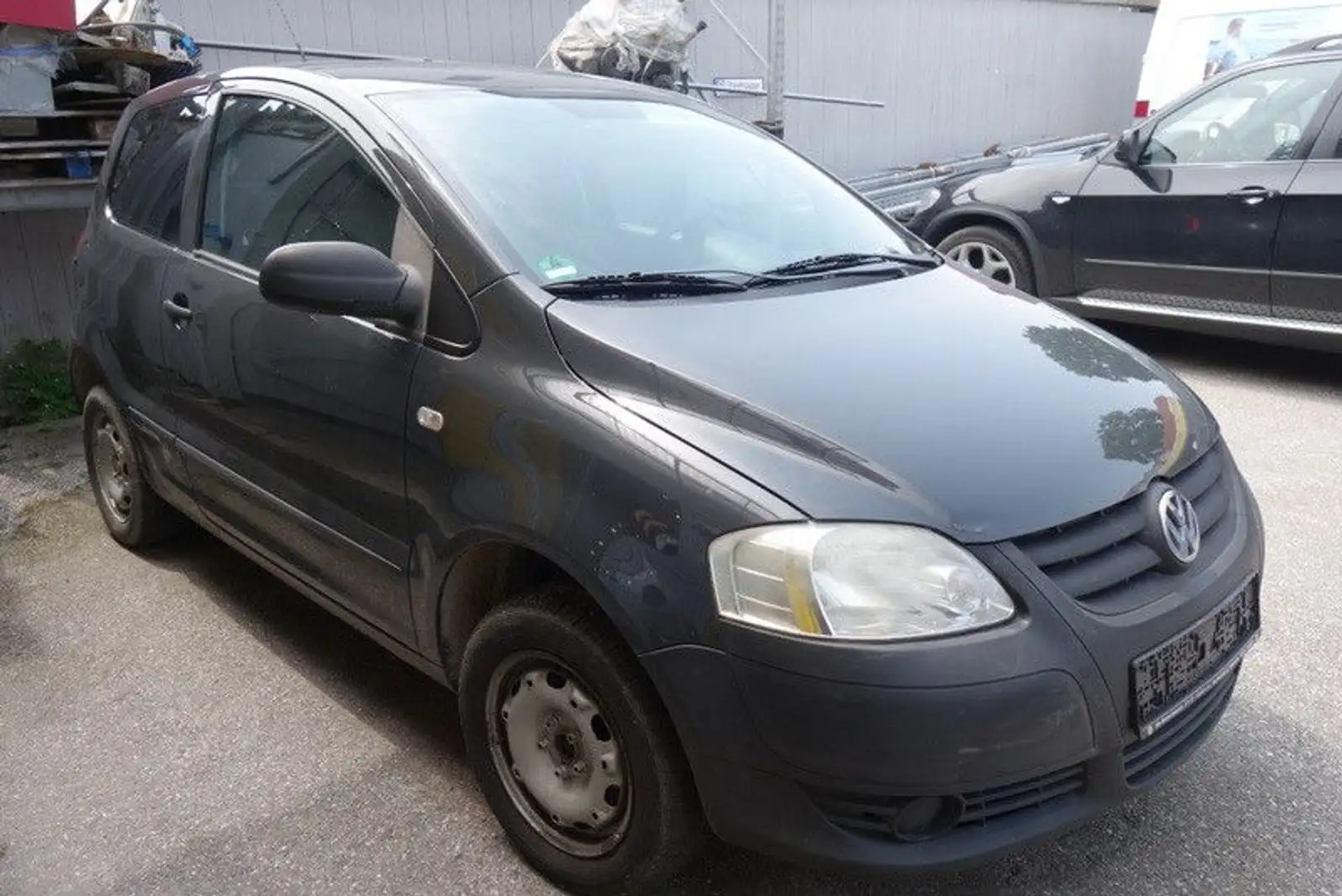 Volkswagen Fox Basis Gris - 2