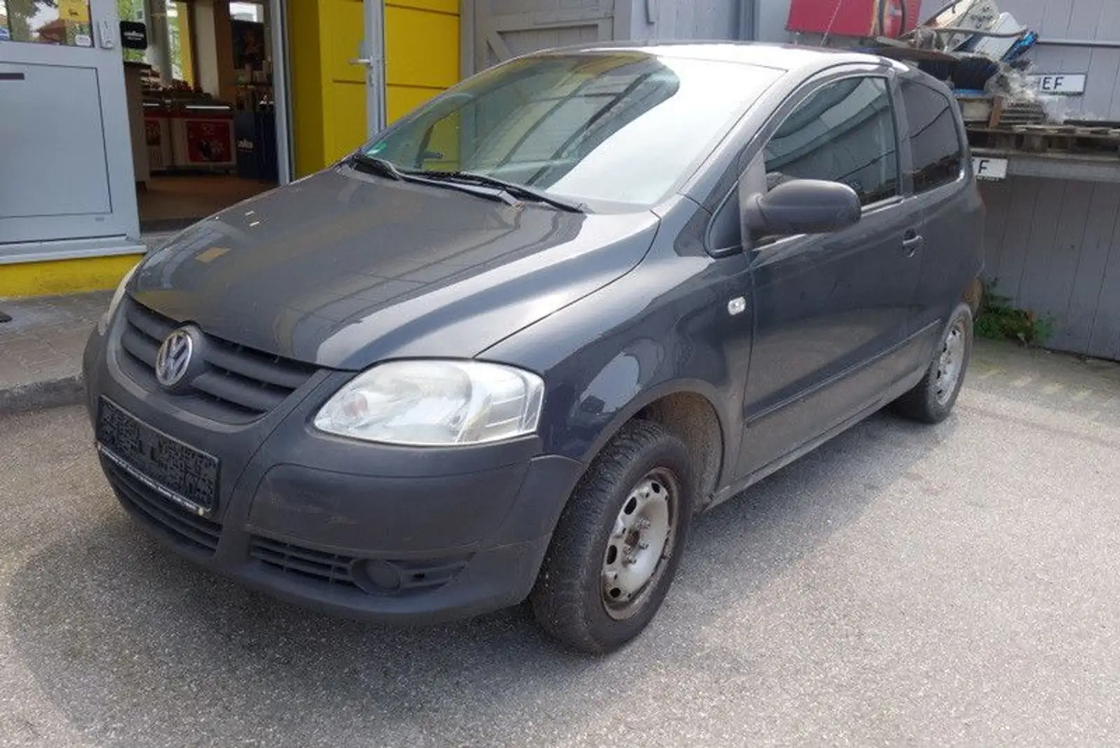 Volkswagen Fox Basis Gris - 1