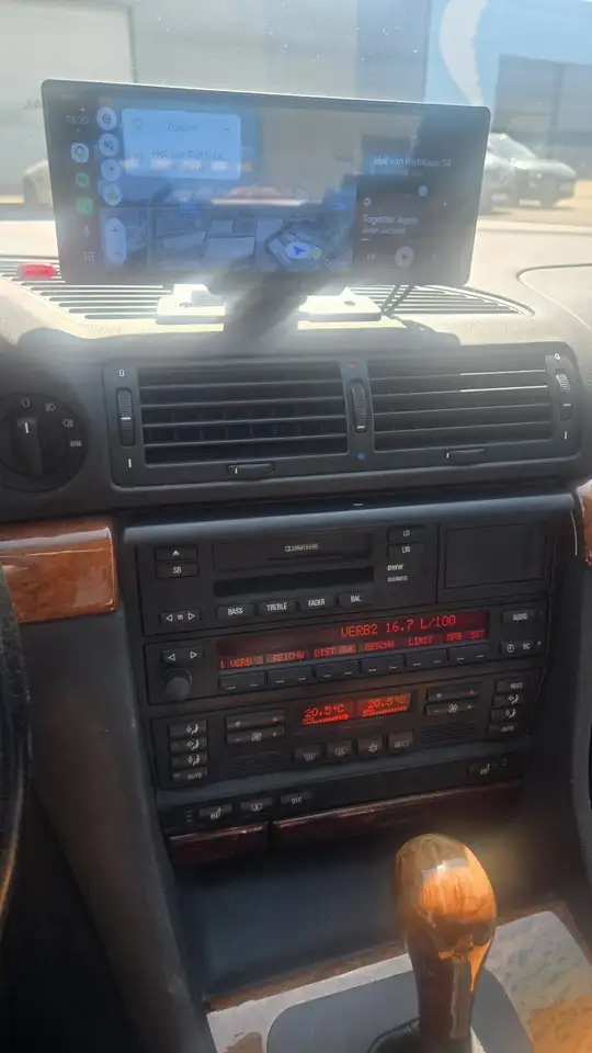 BMW 740iA, foto 7