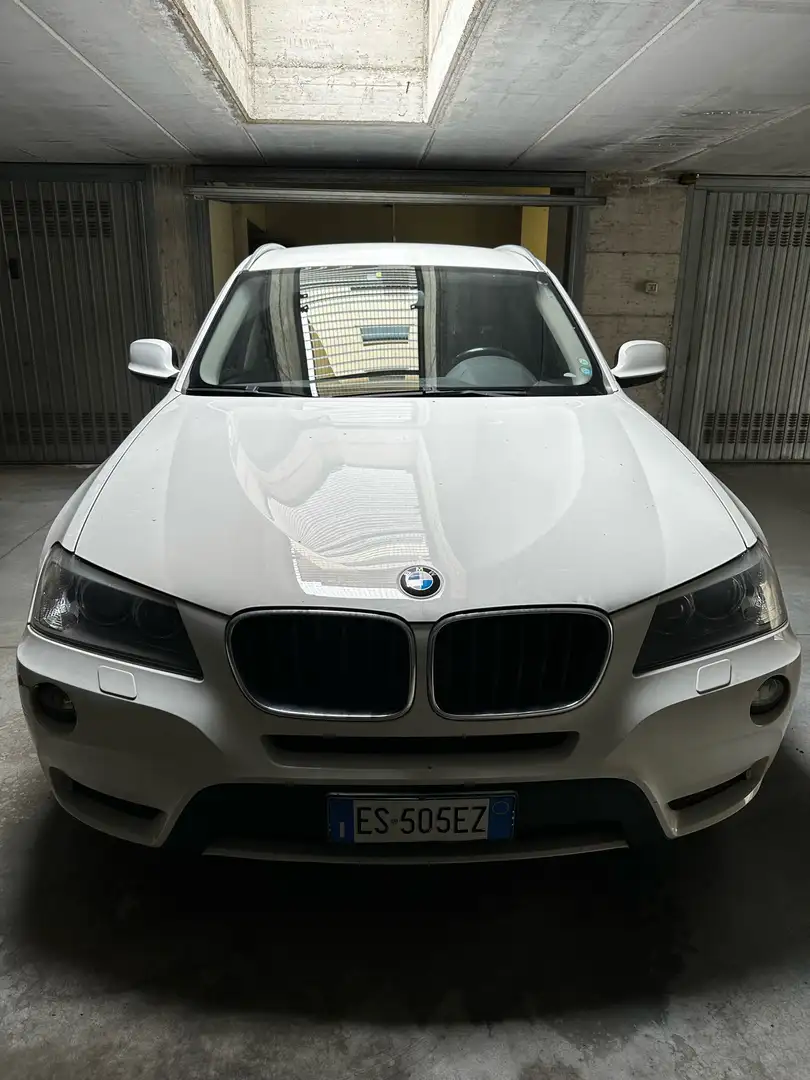 BMW X3 xdrive20d Weiß - 2