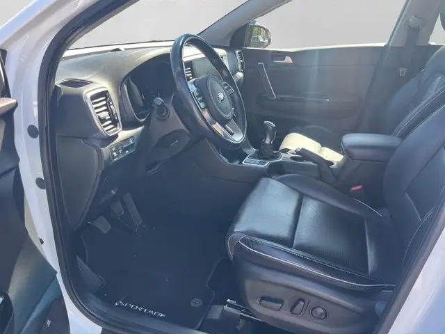 Kia Sportage view 8