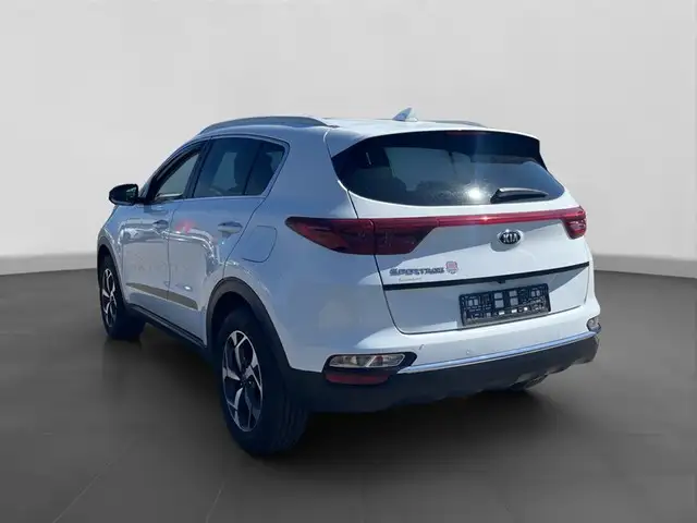 Kia Sportage view 3