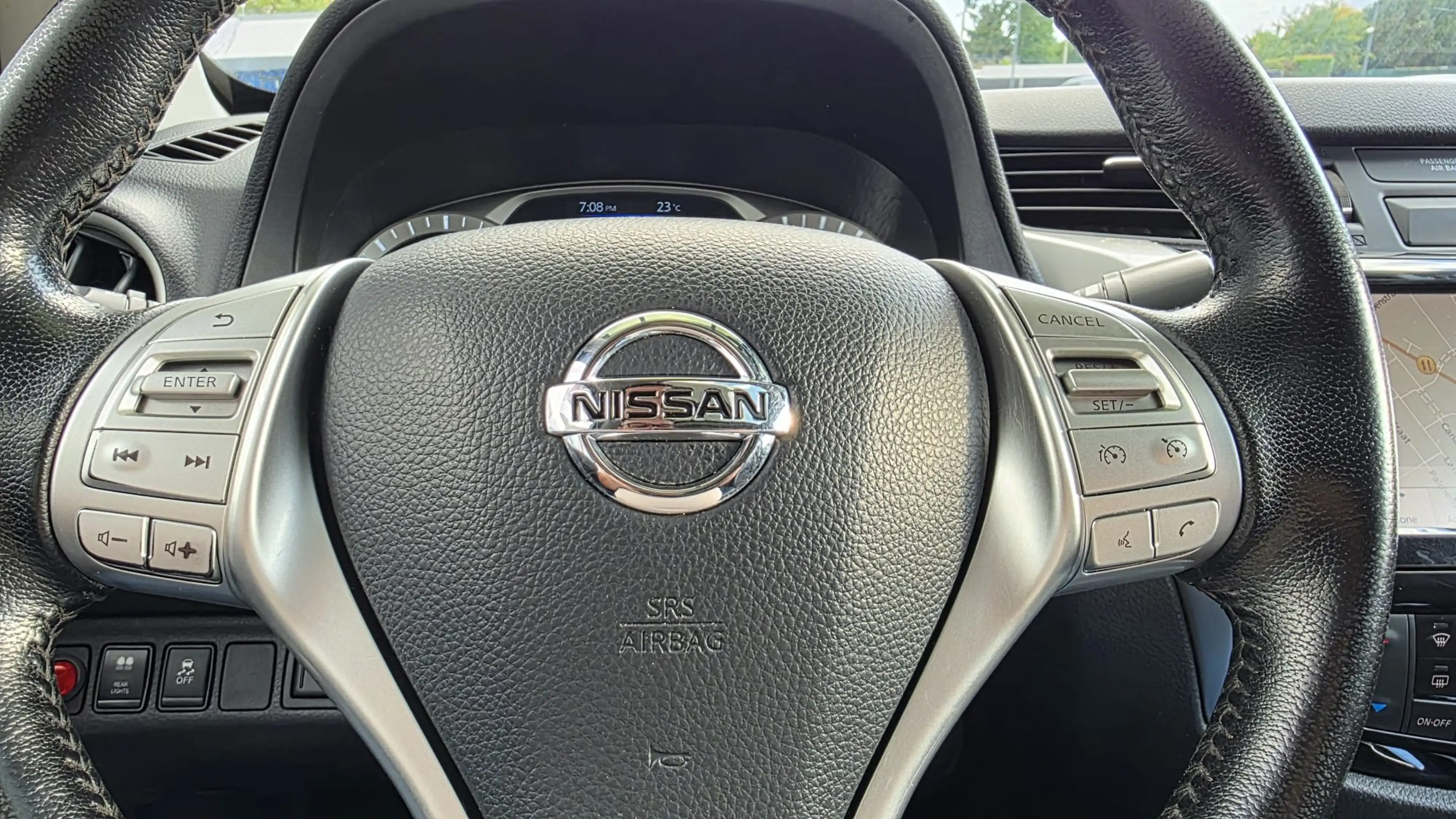 Nissan Navara 4x4 Automaat Full Optie Nieuw Model Led 360C — photo 10