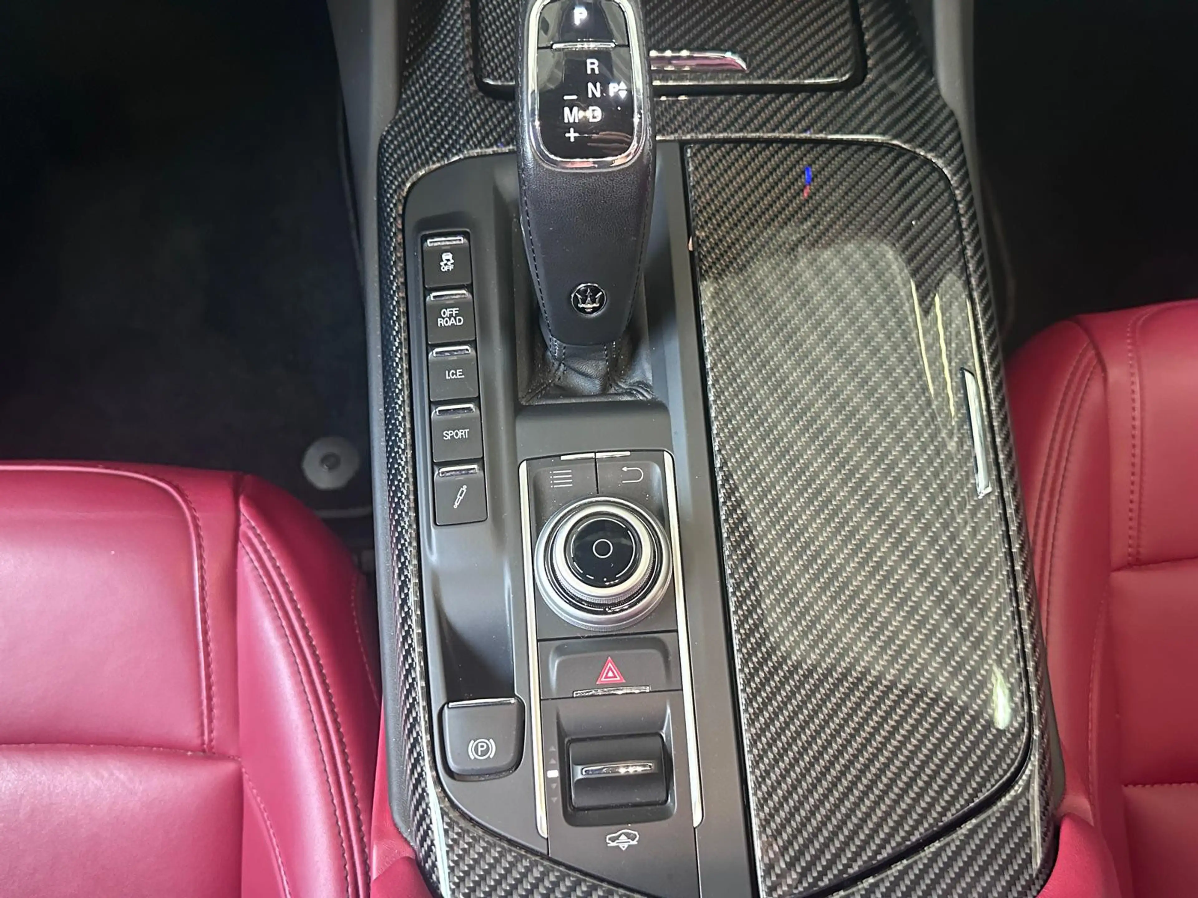 Maserati Levante Modena — photo 11