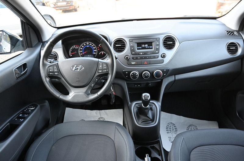 Hyundai i10 1.0 Trend Sitz/Lenkradheizung Klima 27tkm — photo 11
