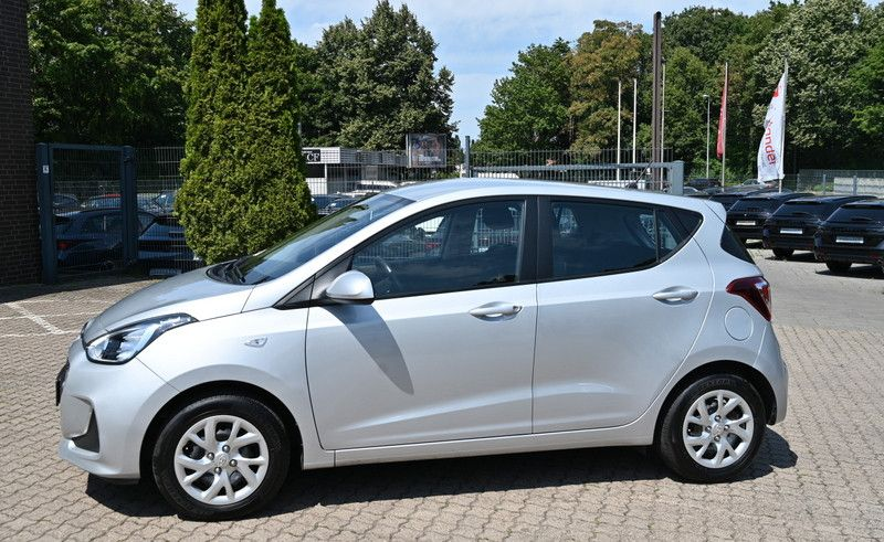 Hyundai i10 1.0 Trend Sitz/Lenkradheizung Klima 27tkm — photo 4