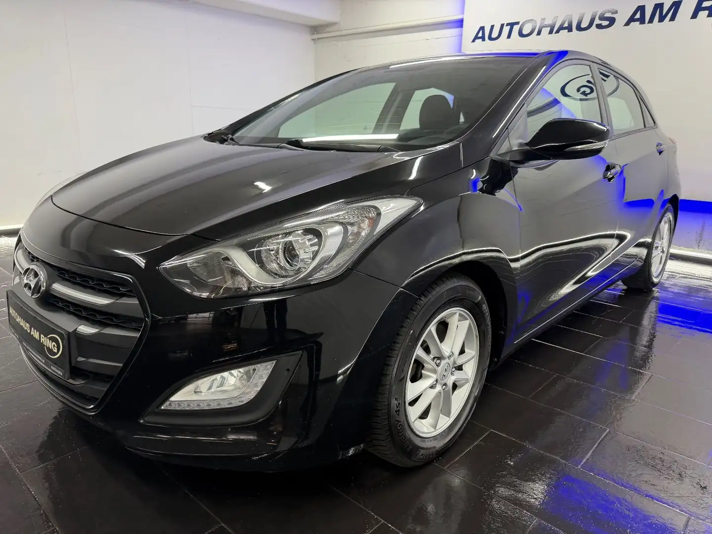 Hyundai i30 blue ALLWETTER NAVI PDC TEMPO ALU START/STOP Noir - 2