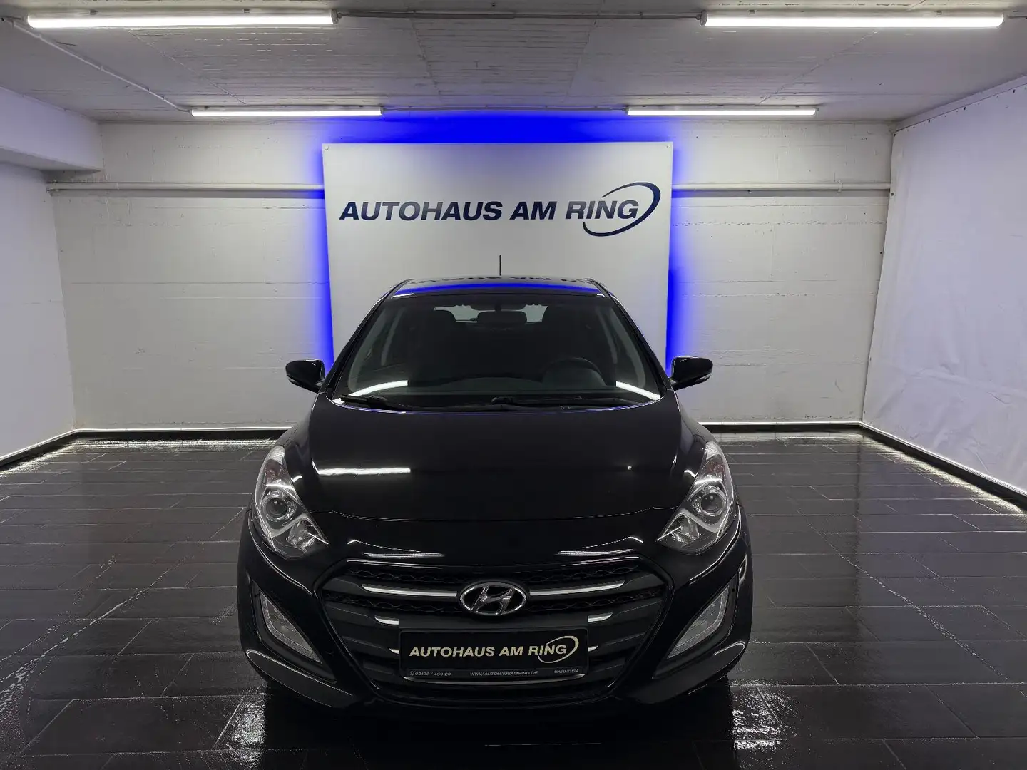 Hyundai i30 blue ALLWETTER NAVI PDC TEMPO ALU START/STOP Noir - 1