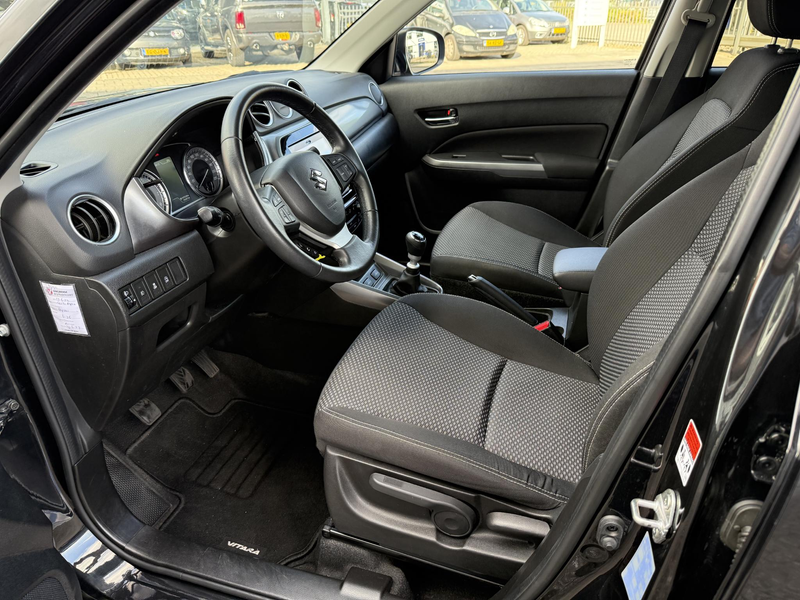 Suzuki Vitara 1.4 Boosterjet Select — photo 19