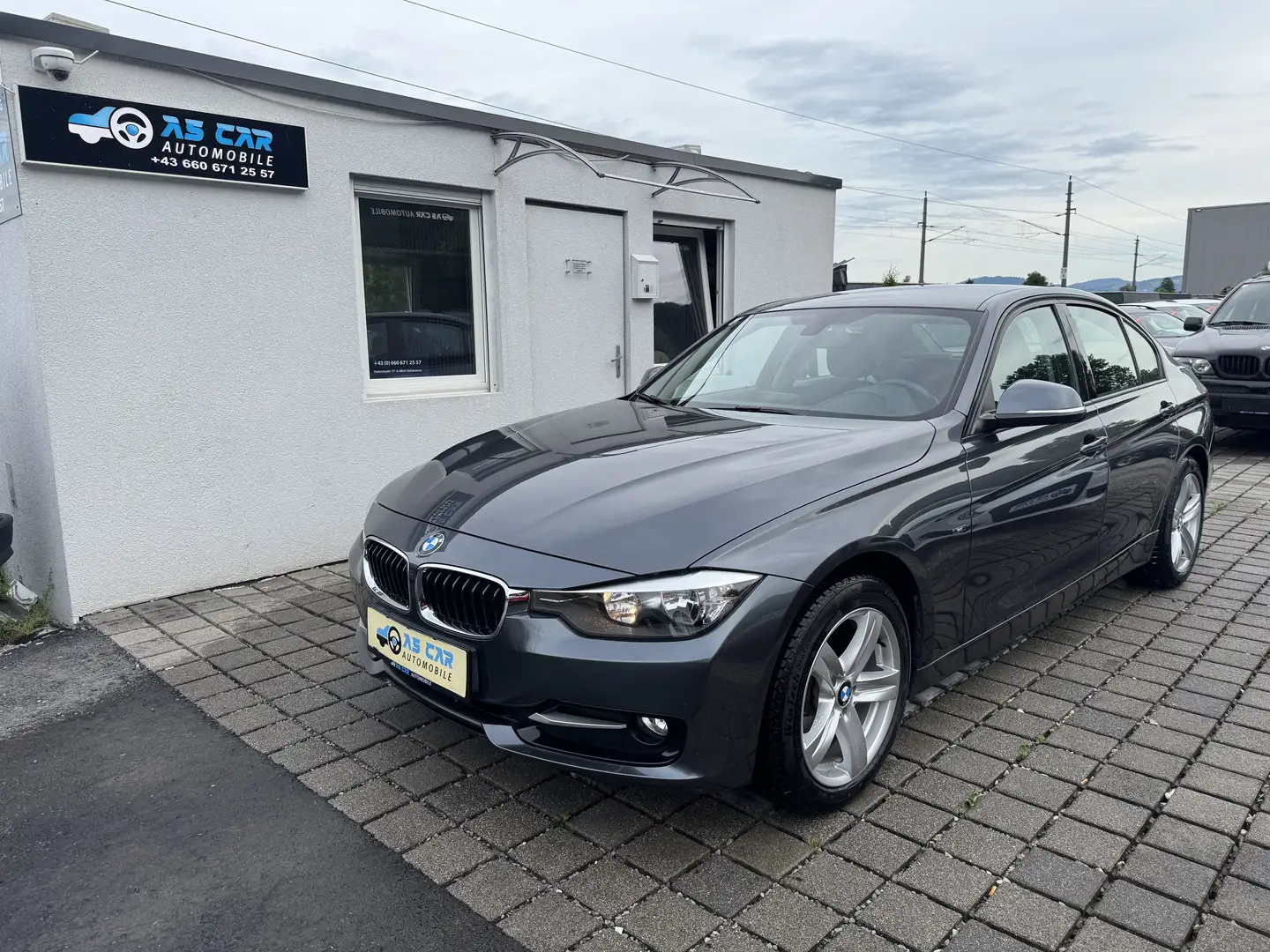 BMW 316 316 d 1.HAND Grau - 1