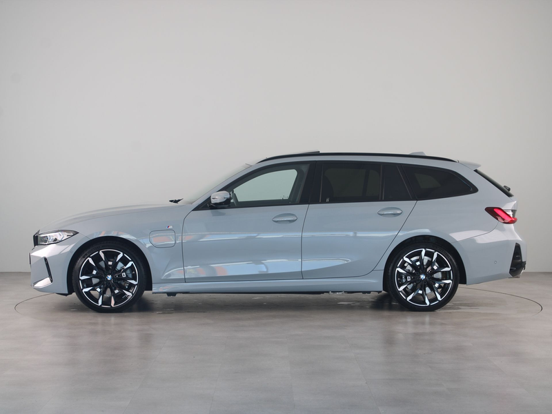 BMW 330 3 Serie Touring 330e SoH 100% — photo 14