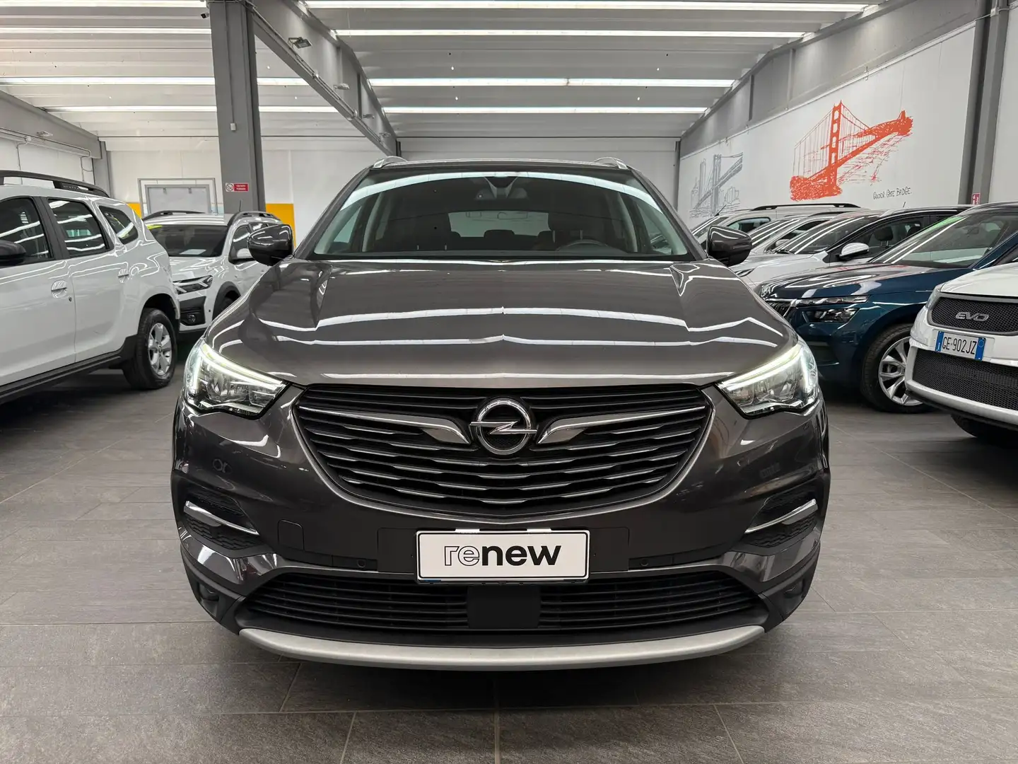 Opel Grandland X Innovation 1.2 Turbo 130cv AUTOMATICO Grau - 2