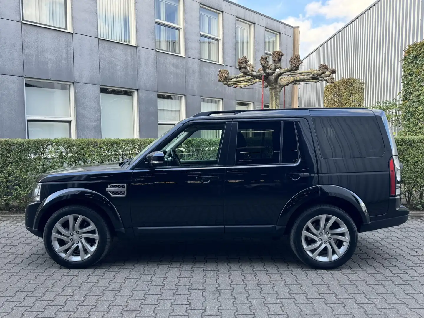 Land Rover Discovery 4 3.0 SDV6 HSE - 7-zits Noir - 2