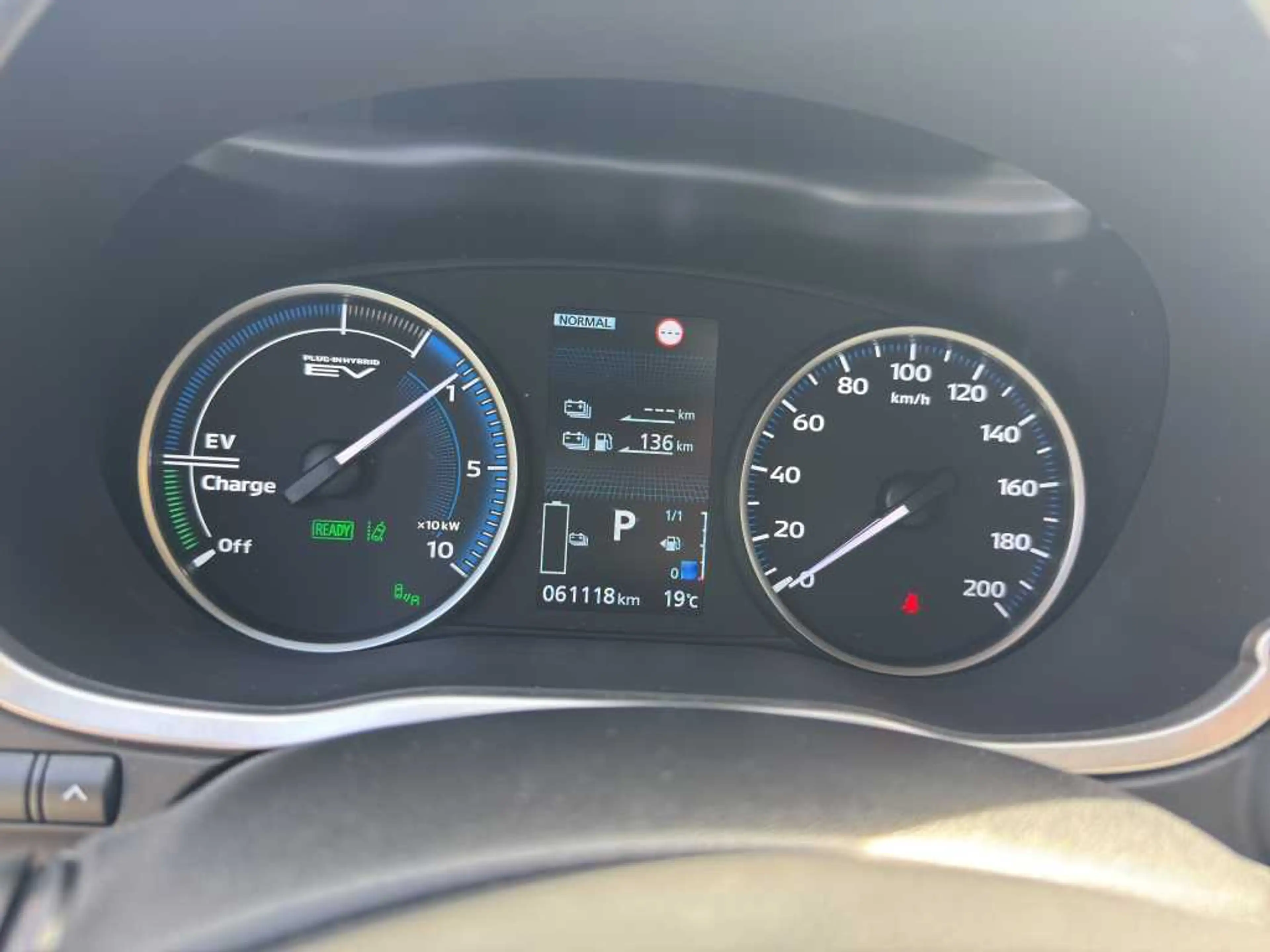 Mitsubishi Eclipse Cross Plug-in Hybrid TOP 2.4 MIVEC 4WD — photo 11