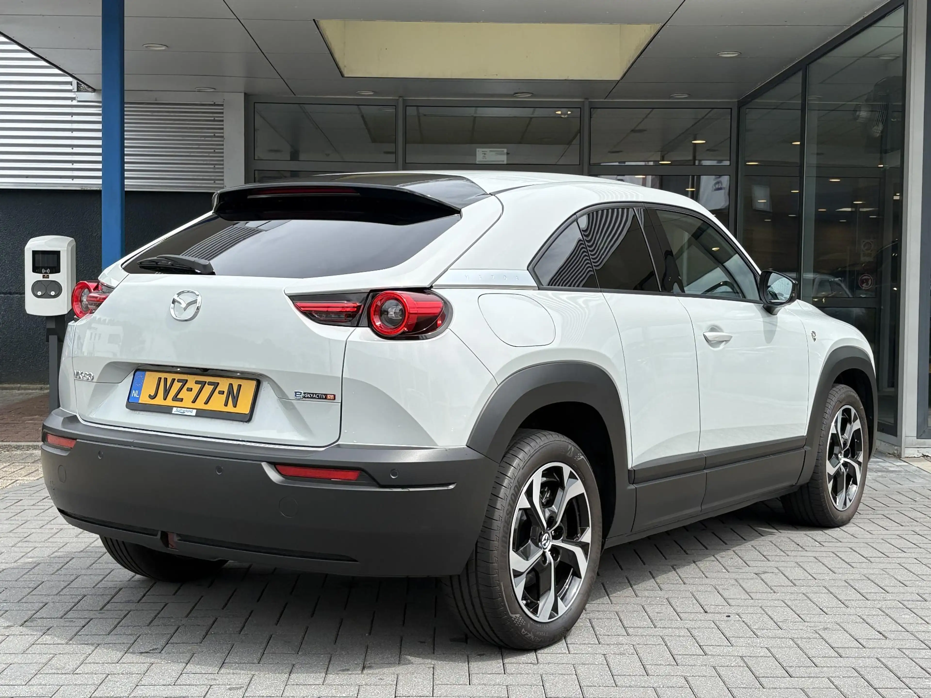 Mazda MX-30 e-SkyActiv R-EV 170 Makoto | Schuifdak | Rondomzic — photo 8