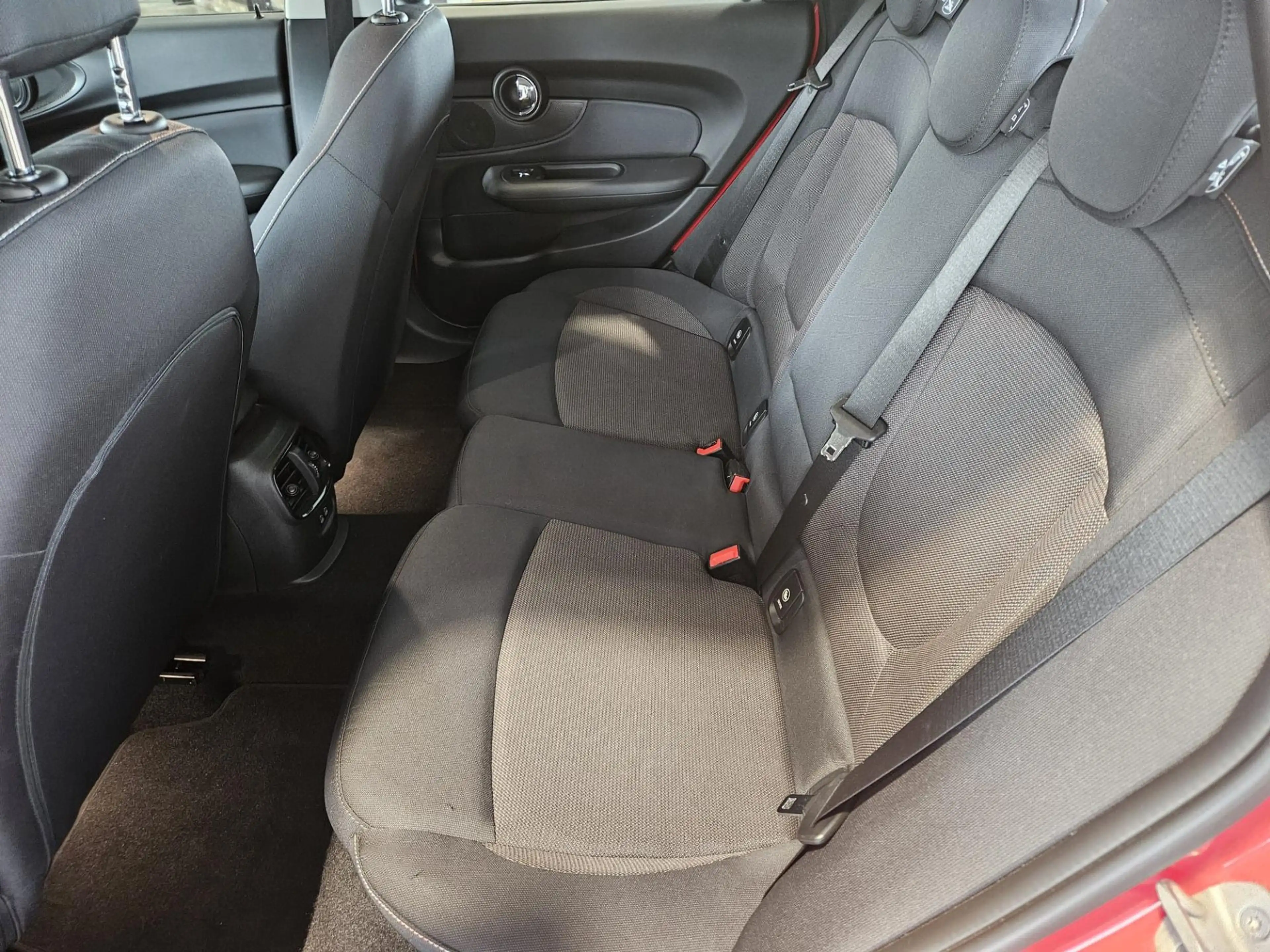 MINI Cooper Clubman Mini 1.5 Business Edition Navigatie/telefoon ! — photo 13
