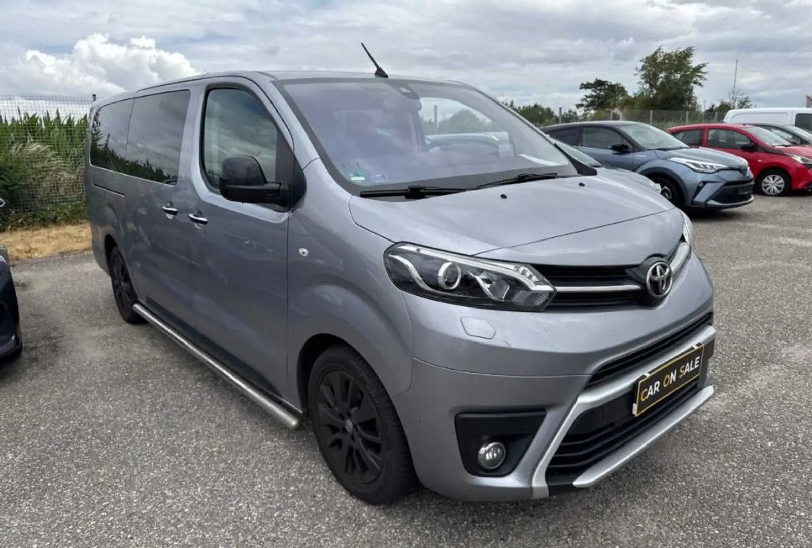 Toyota Proace Proace 2,0-l-D-4D L2 (7-Si.) Autm. Verso Executive - 2