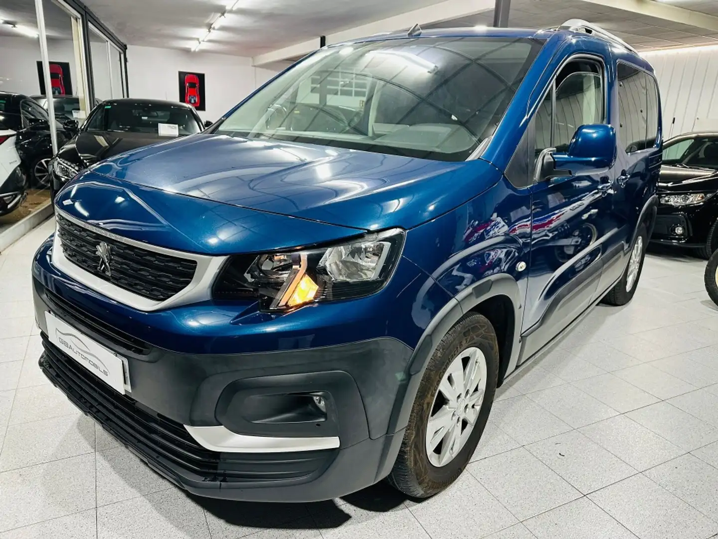 Peugeot Rifter 1.5BlueHDi S&S Standard Active 130 Blauw - 2