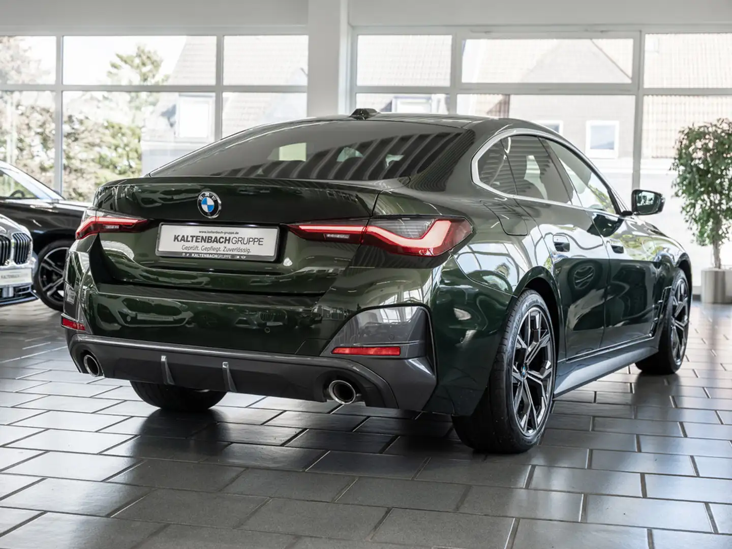 BMW 420 Gran Coupe M-Sport 360° LASER LED STANDHZ Vert - 2