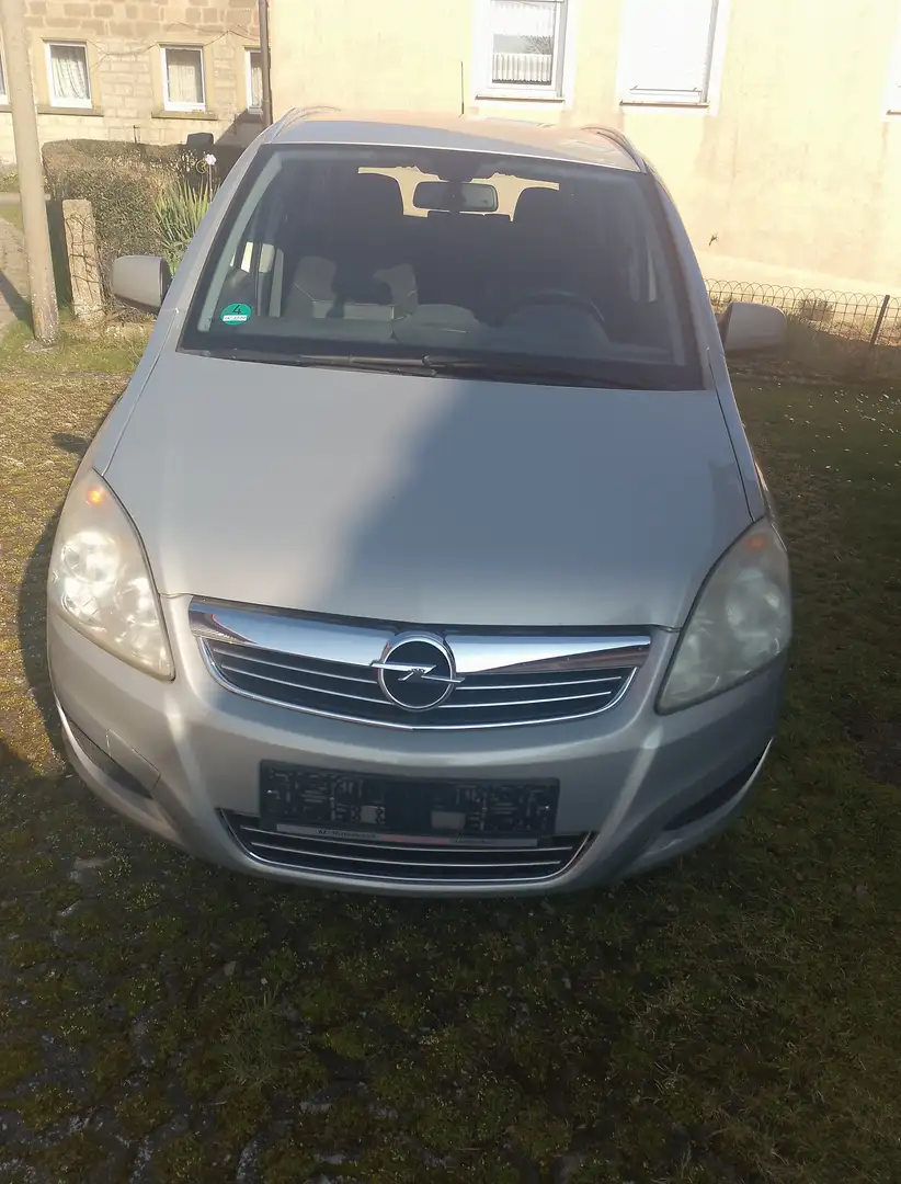 Opel Zafira Zafira 1.6 Innovation 110 Jahre Бежевий - 1