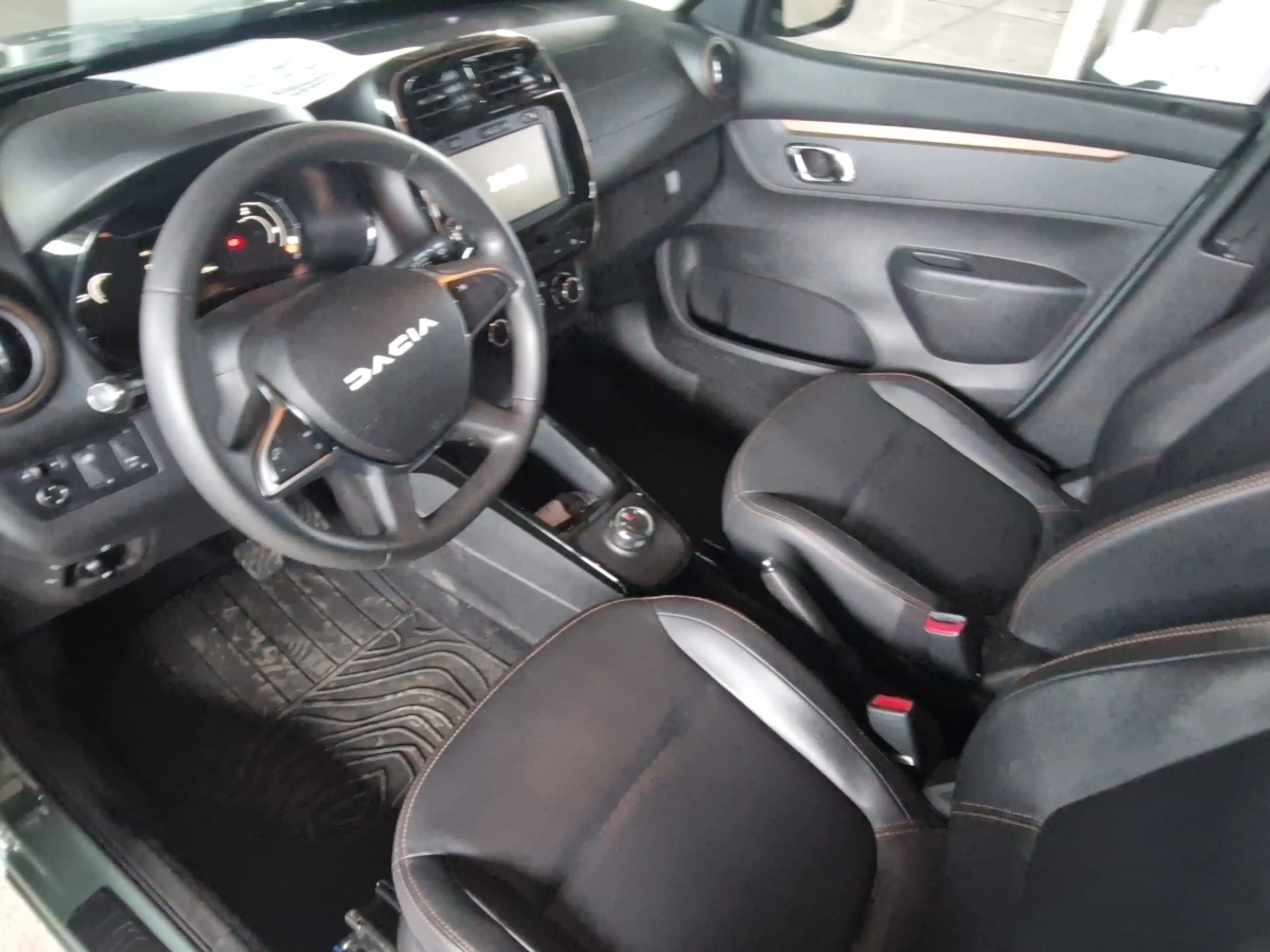 Dacia Spring Extreme 65 Kamera Carplay Klima — photo 10