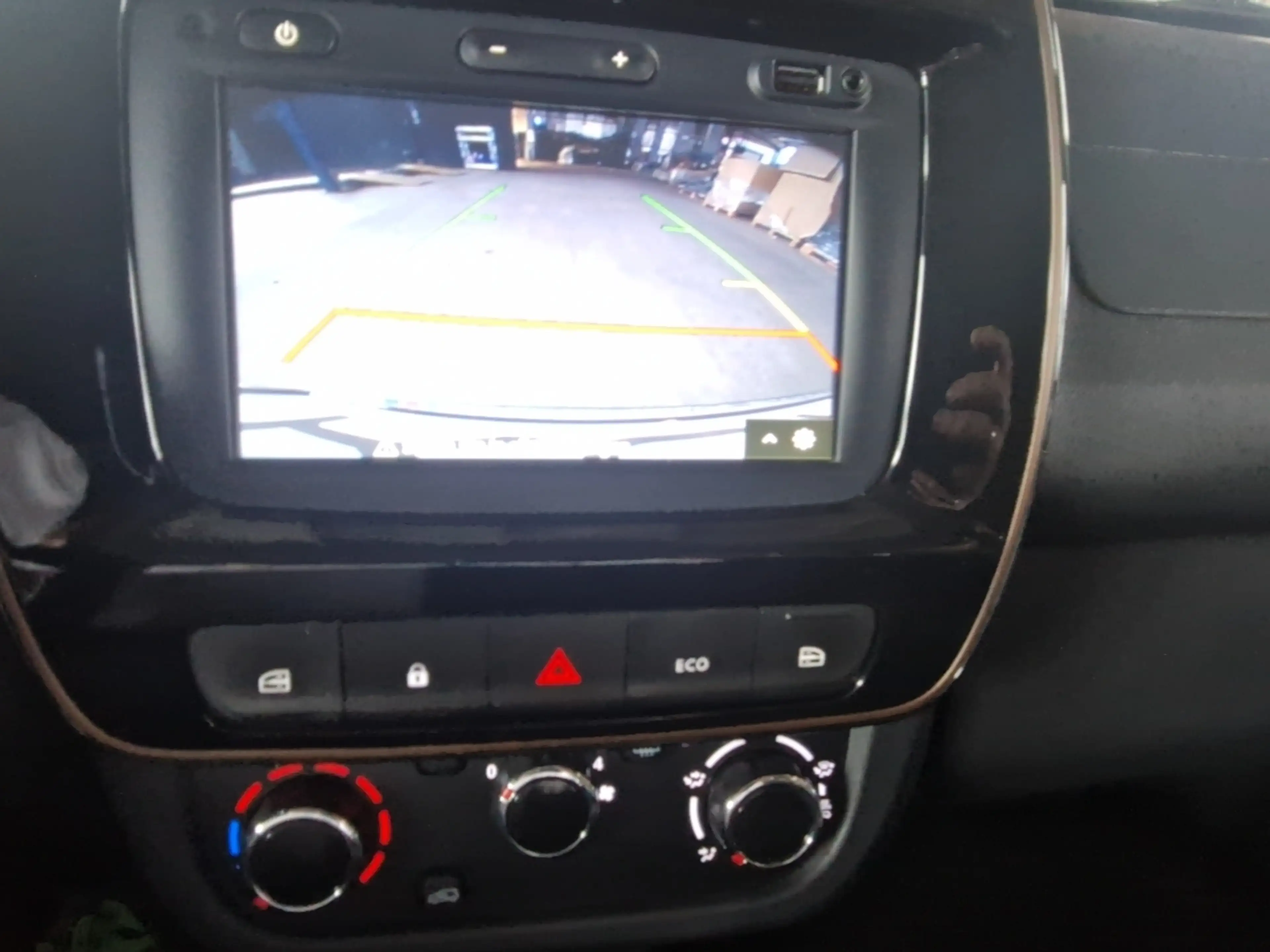 Dacia Spring Extreme 65 Kamera Carplay Klima — photo 13