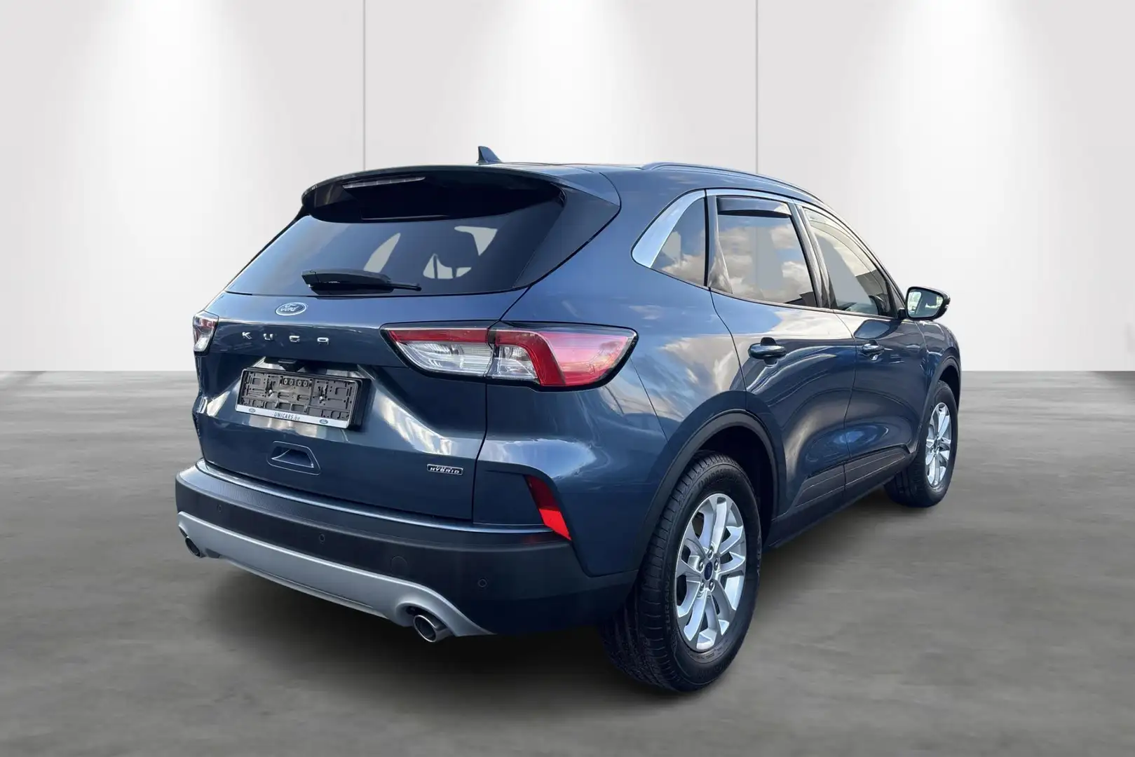 Ford Kuga 2.5i PHEV Aut. 165kW Titanium - 2