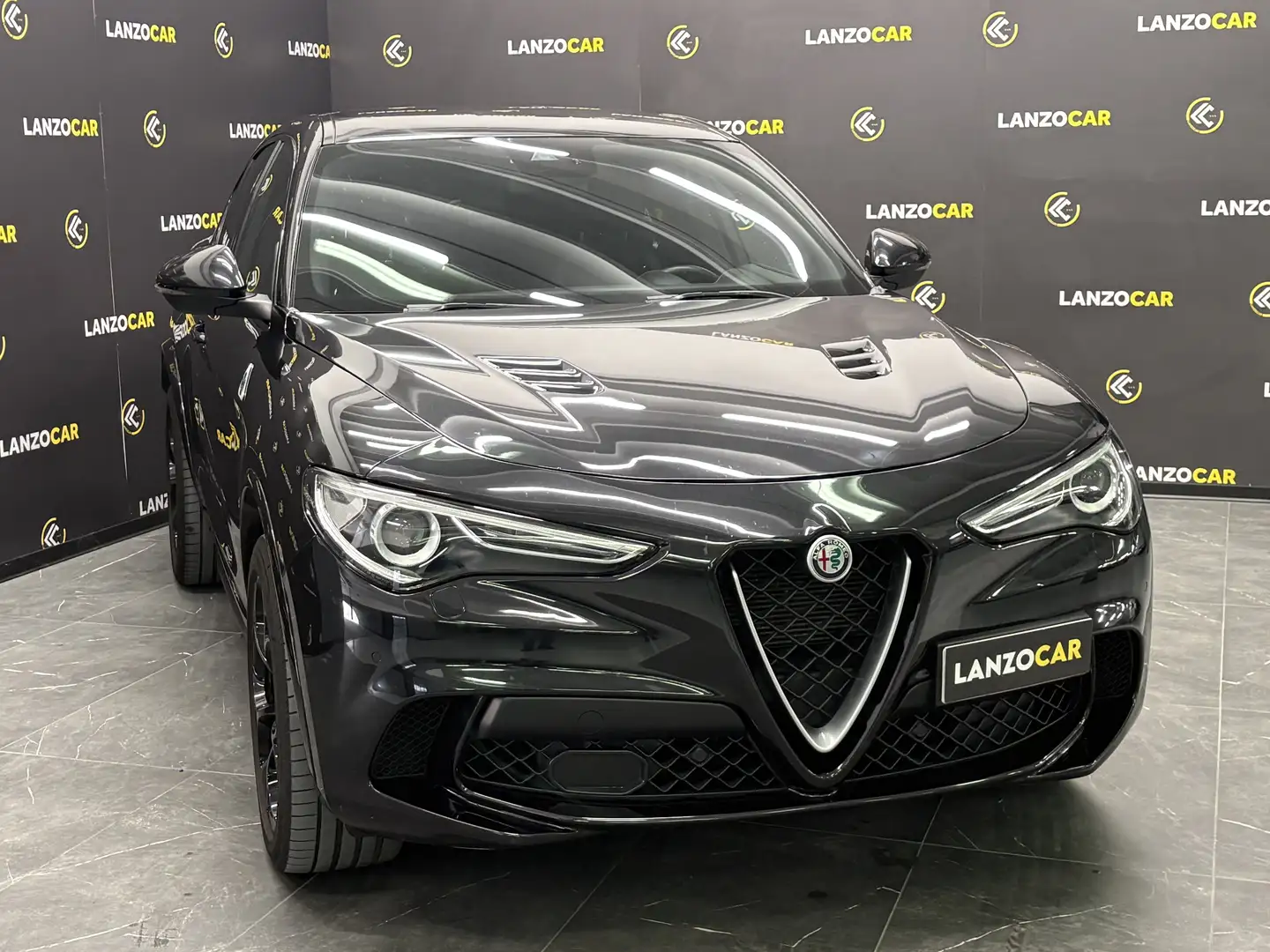 Alfa Romeo Stelvio 2.9 QUADRIFOGLIO 510CV *TOTAL BLACK*PINZE GIALLE* Noir - 2