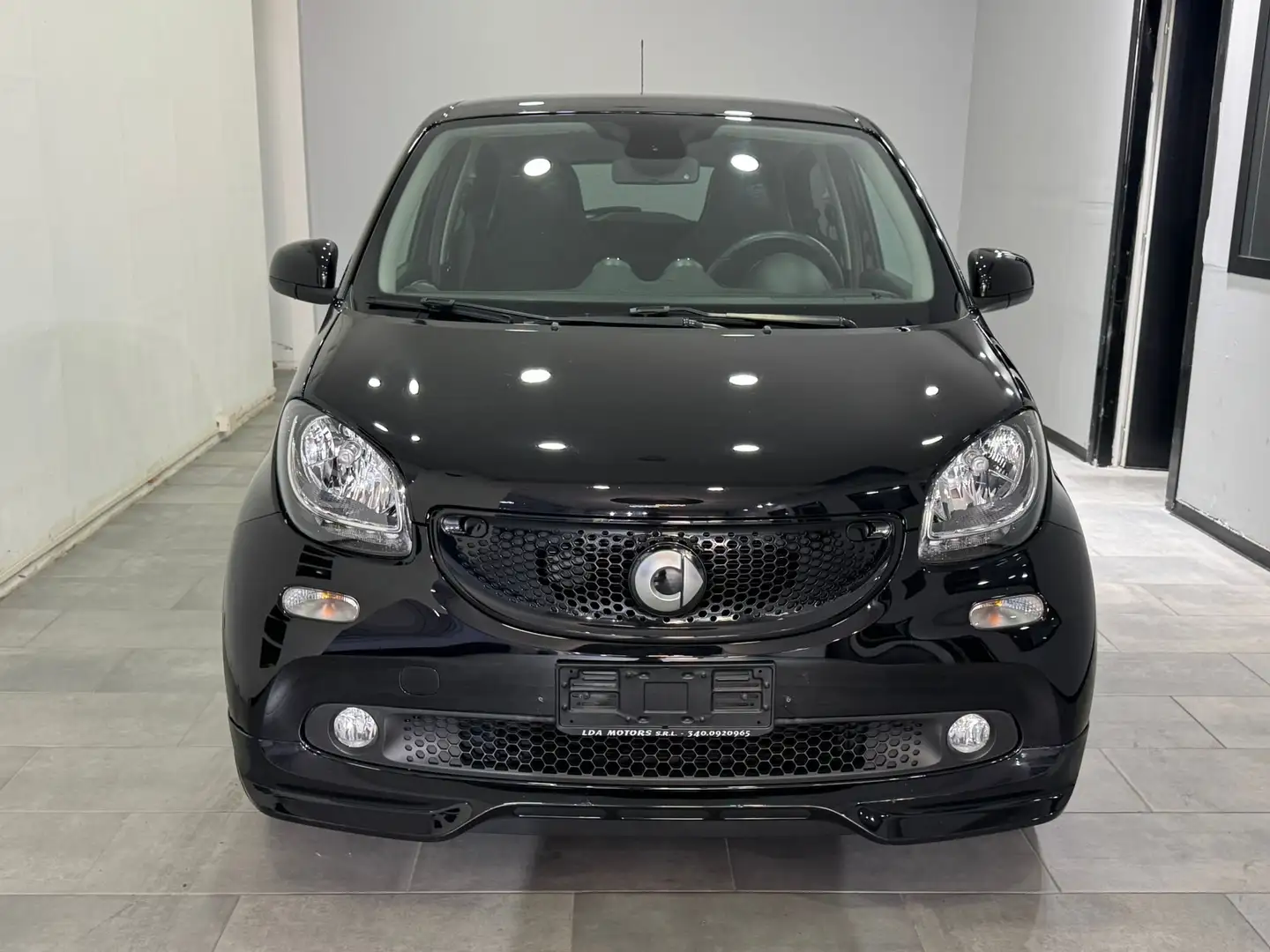smart forFour 1.0 71 CV TWINAMIC SUPERPASSION PRONTACONSEGNA Nero - 2