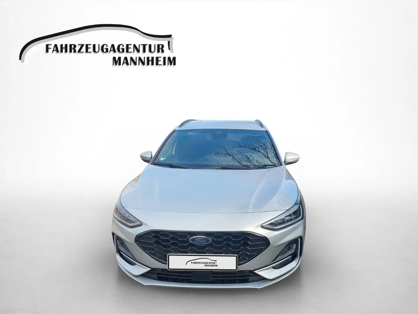 Ford Focus Turnier ST-Line X *1.550 KM! * Silber - 2