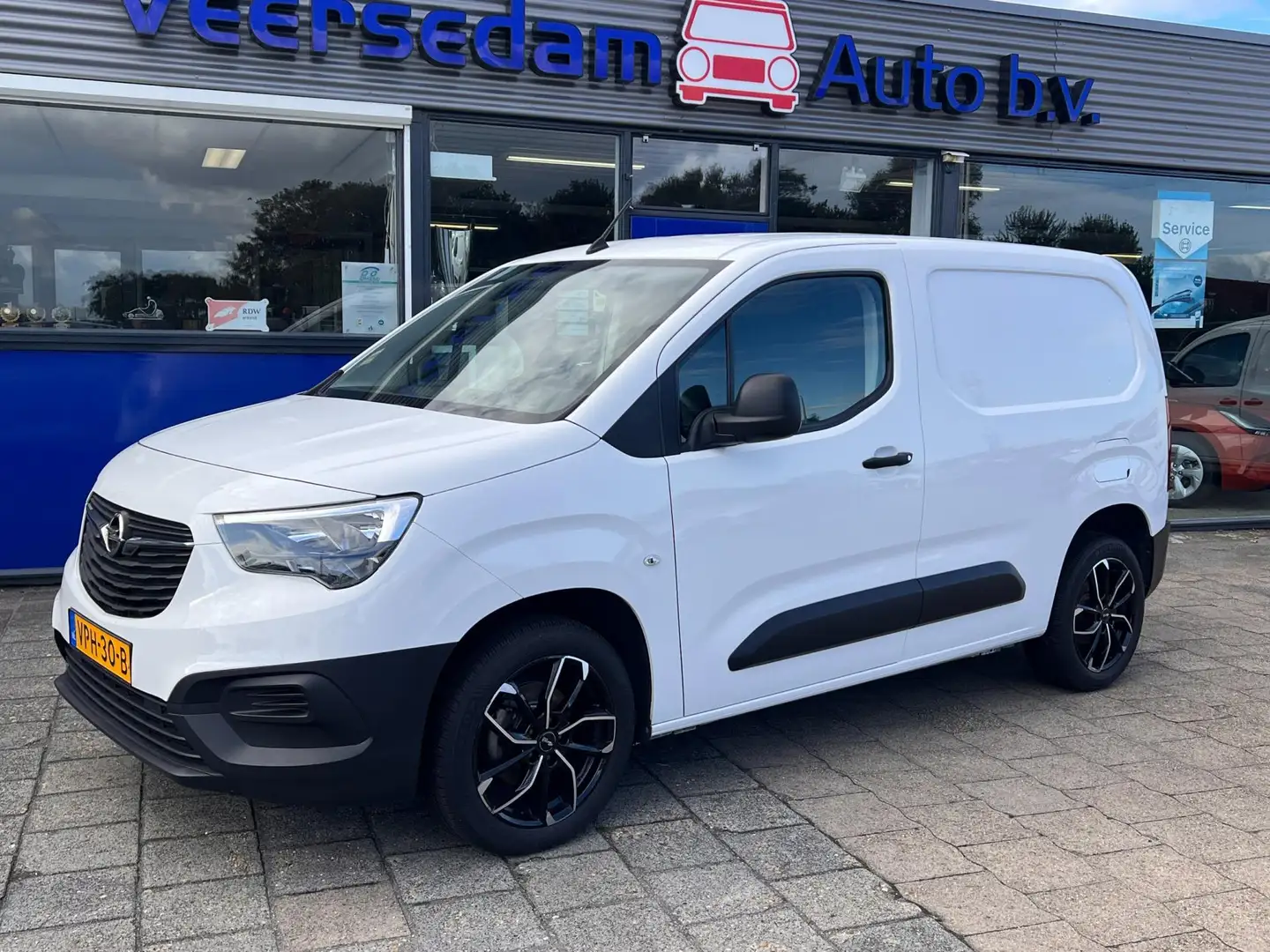 Opel Combo 1.5D L1H1 Edition, trekhaak enz... Blanc - 2