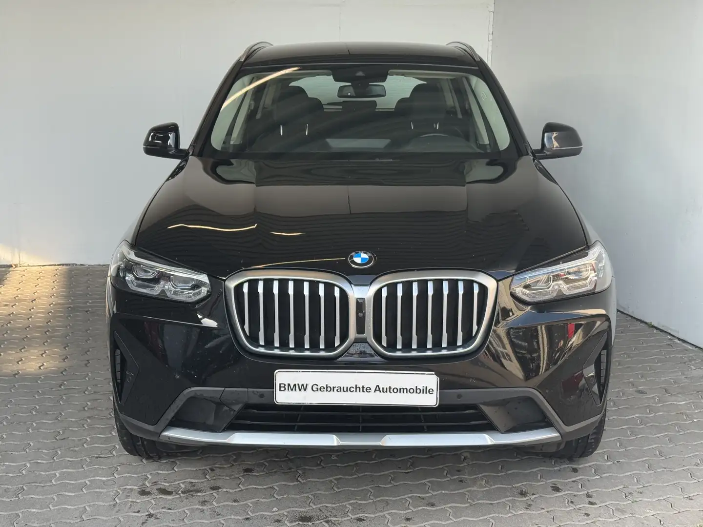 BMW X3 xDrive20dA LiveCock.Standh.LED.DriveAss.ParkA Noir - 1