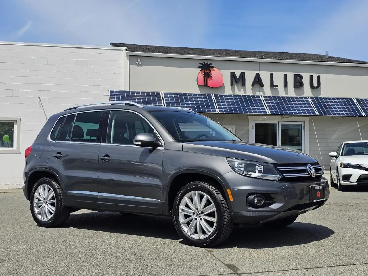 Volkswagen Tiguan снимка Volkswagen Tiguan