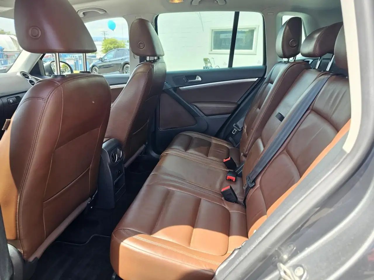 Volkswagen Tiguan снимка Volkswagen Tiguan