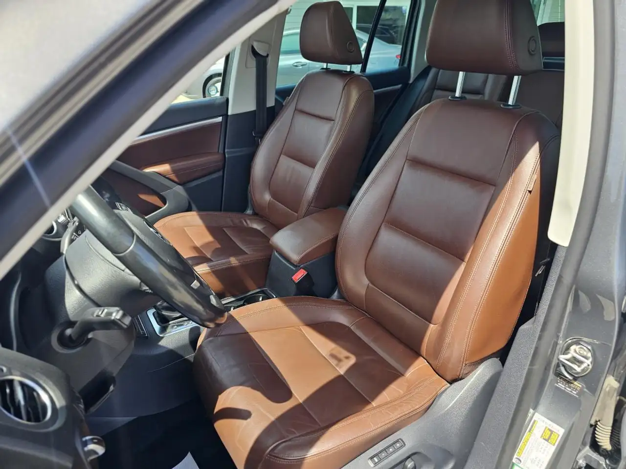 Volkswagen Tiguan снимка Volkswagen Tiguan