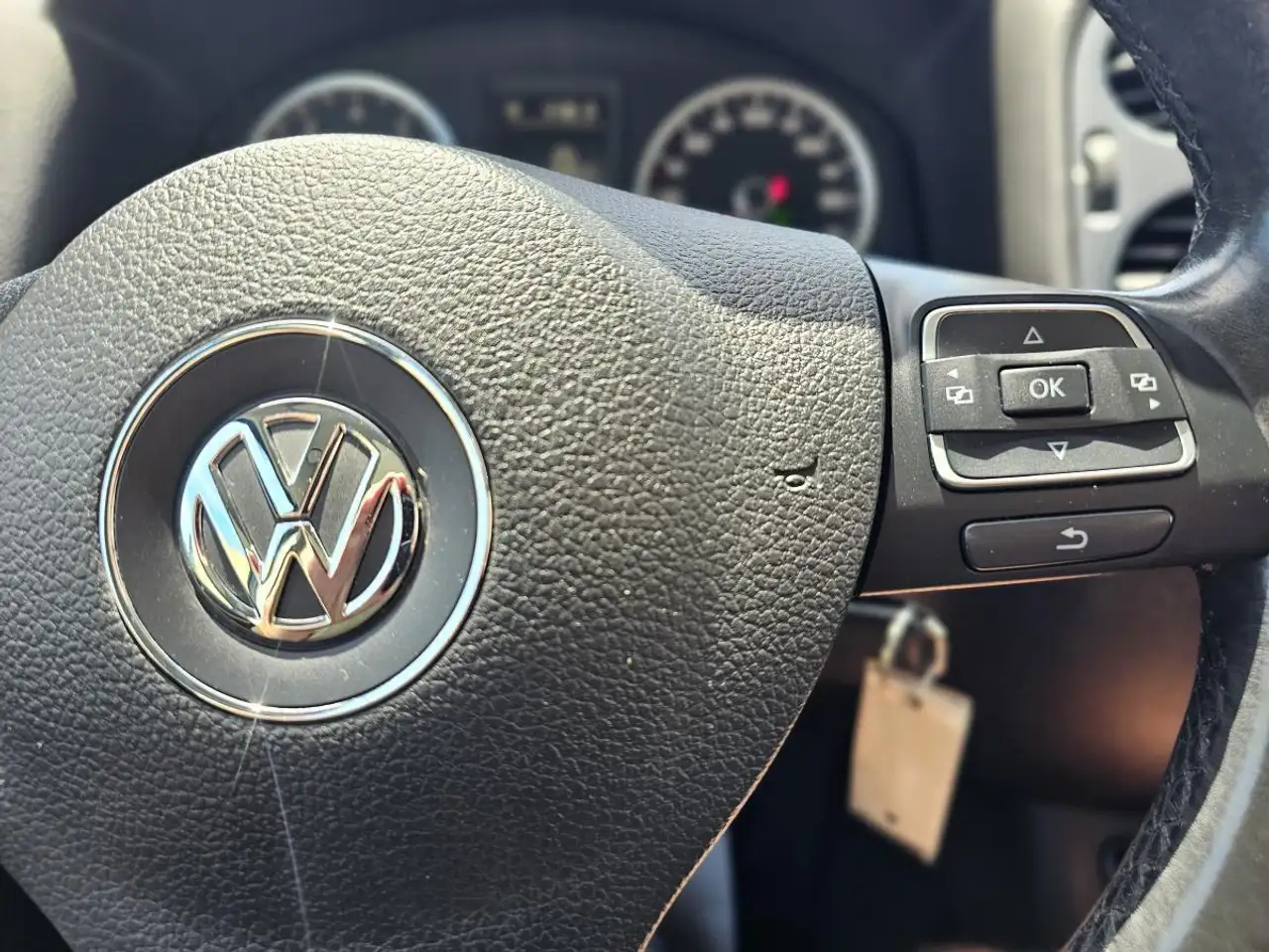 Volkswagen Tiguan снимка Volkswagen Tiguan