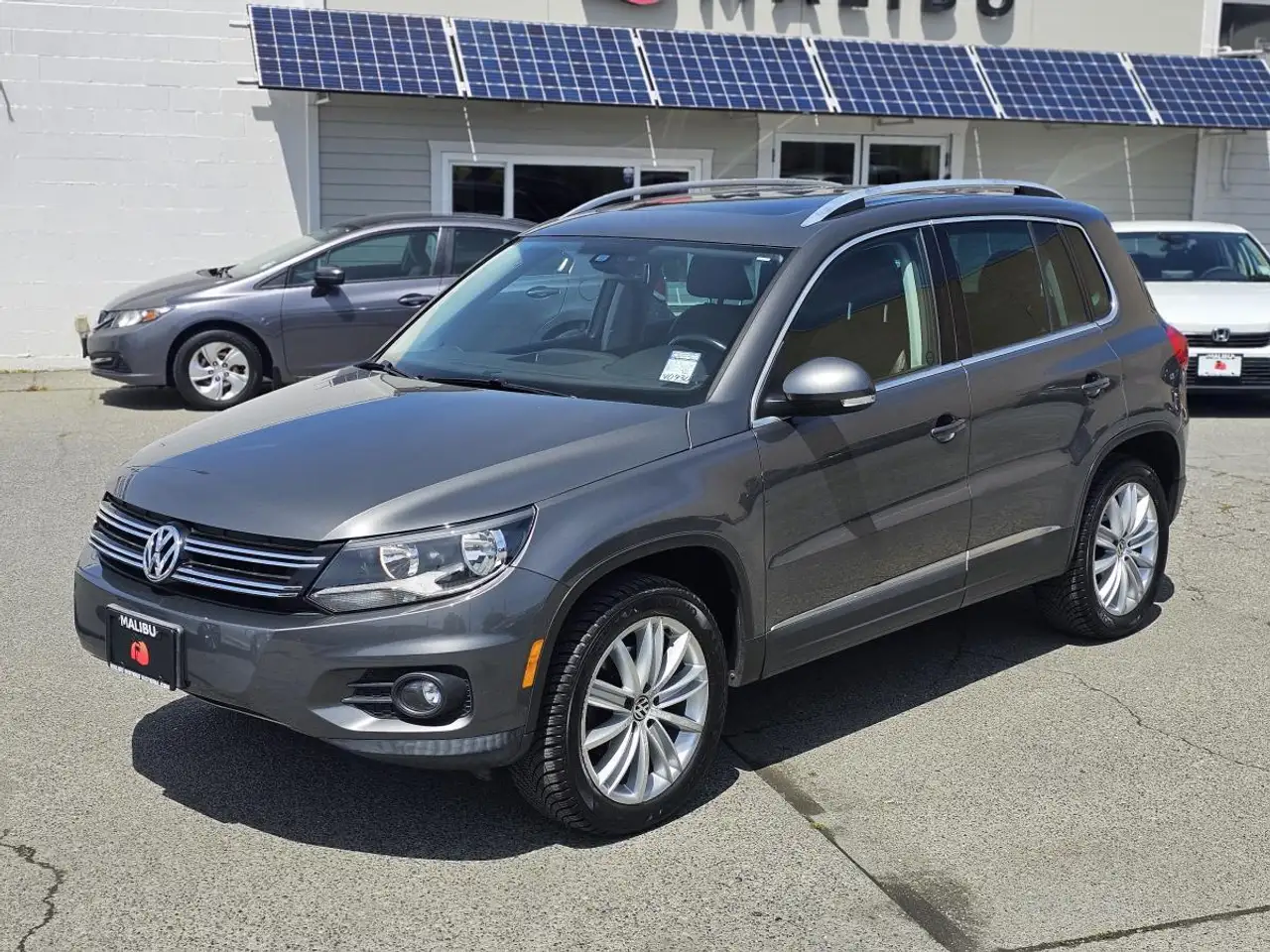 Volkswagen Tiguan снимка Volkswagen Tiguan