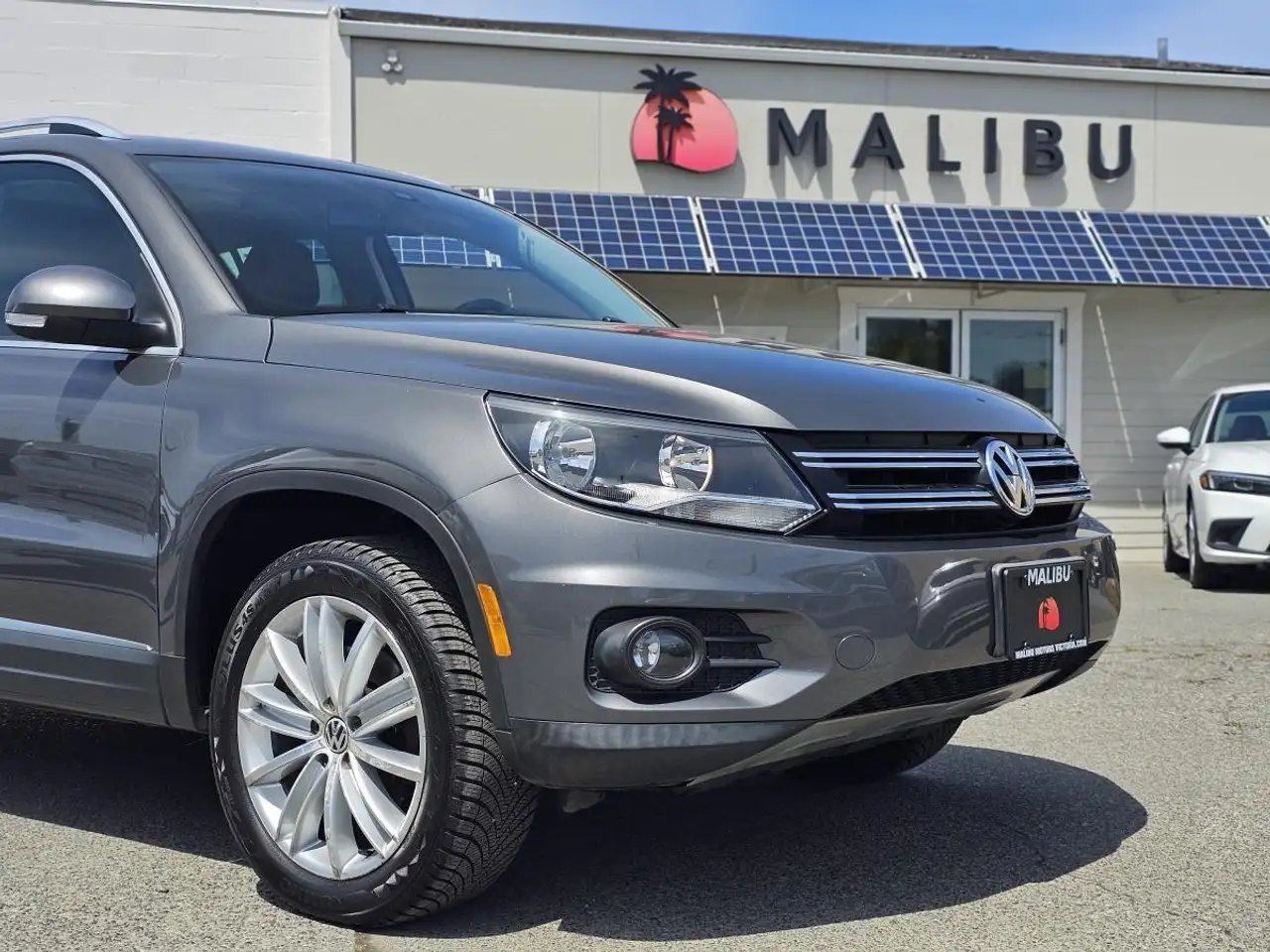 Volkswagen Tiguan снимка Volkswagen Tiguan