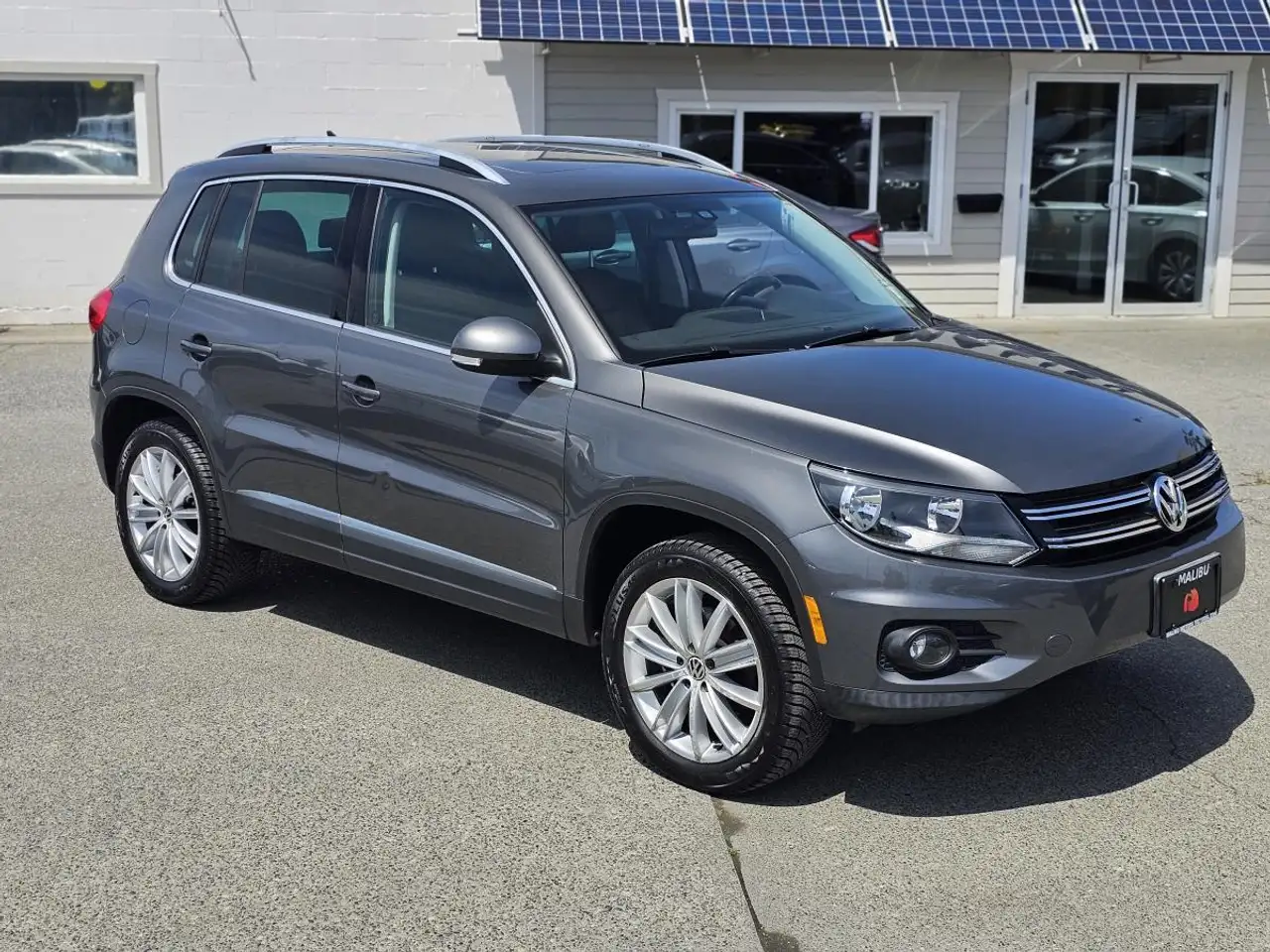 Volkswagen Tiguan снимка Volkswagen Tiguan